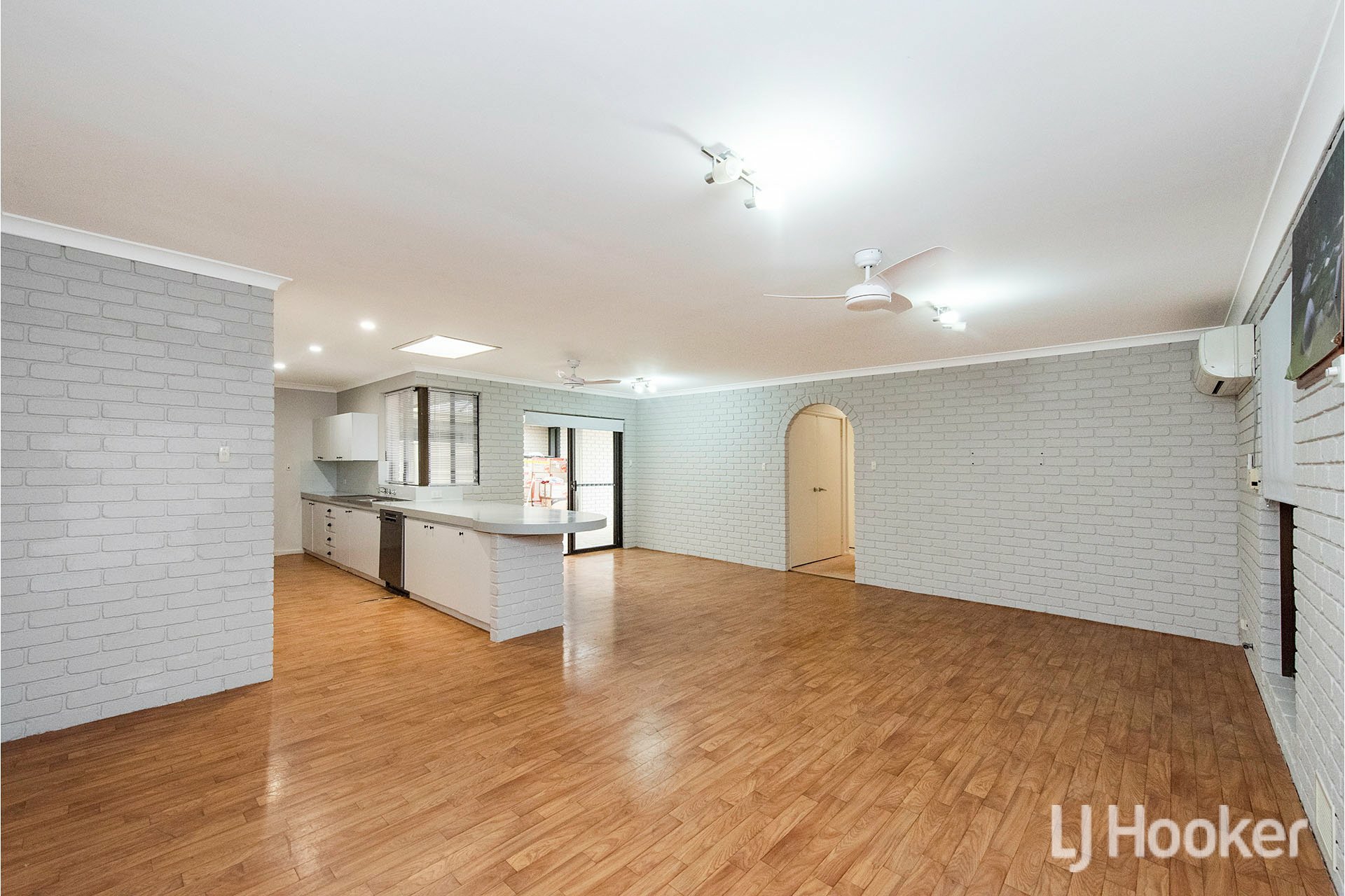 18 Camden Court — photo 23 of 28