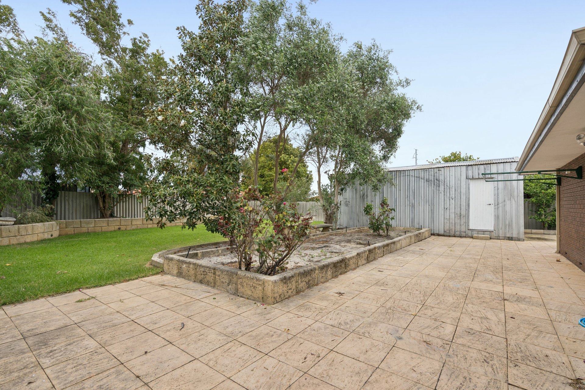 24 Downhill Way — photo 11 of 14
