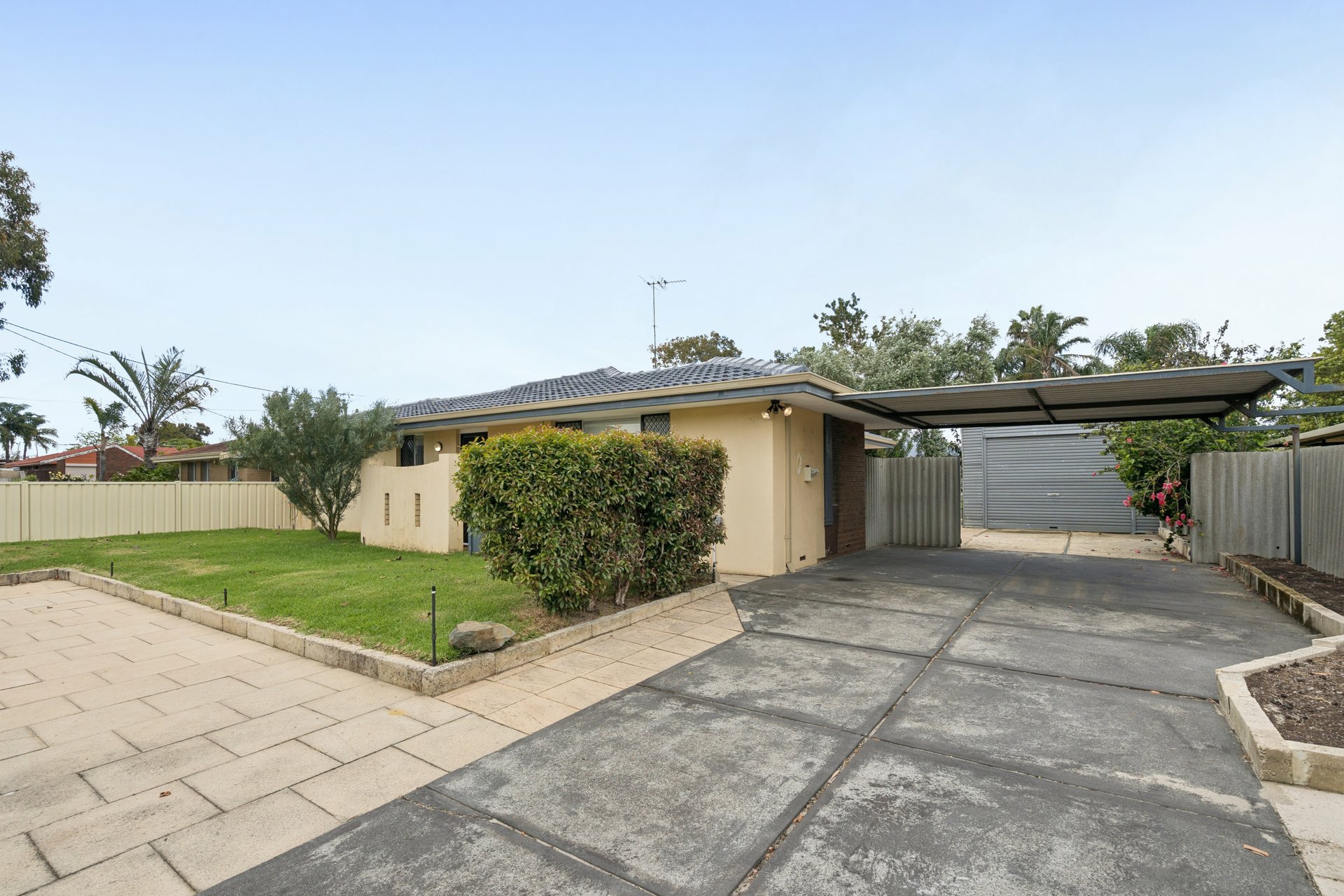 24 Downhill Way — photo 14 of 14