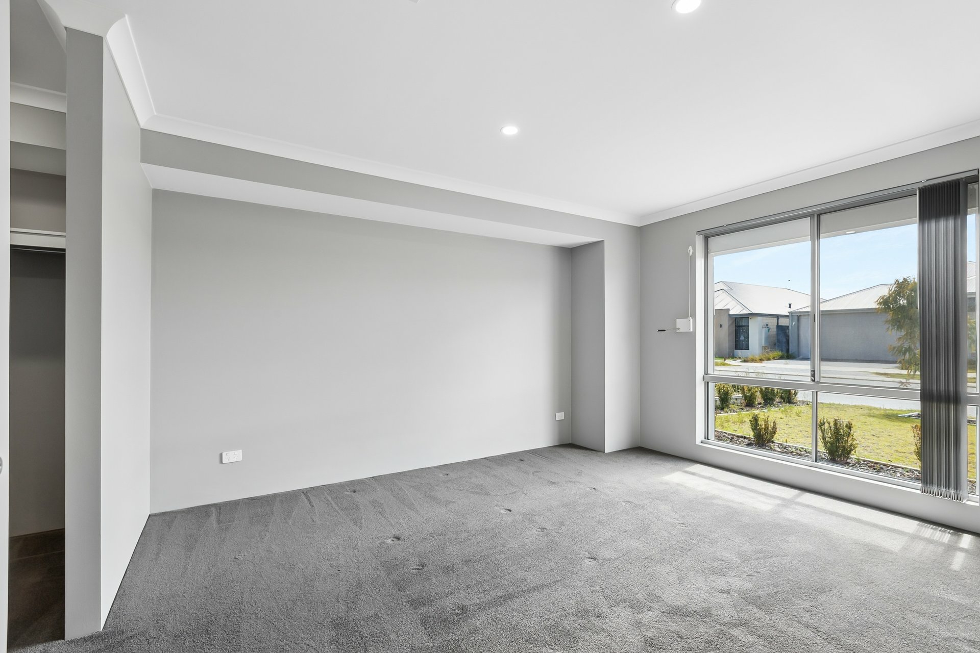 24 Terrigal Street — photo 2 of 17