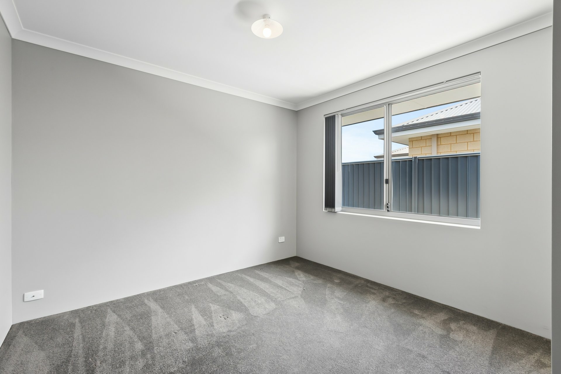 24 Terrigal Street — photo 6 of 17