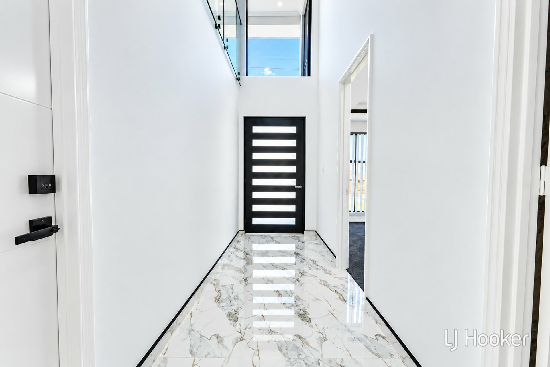 75 Birchley Road — photo 3 of 30
