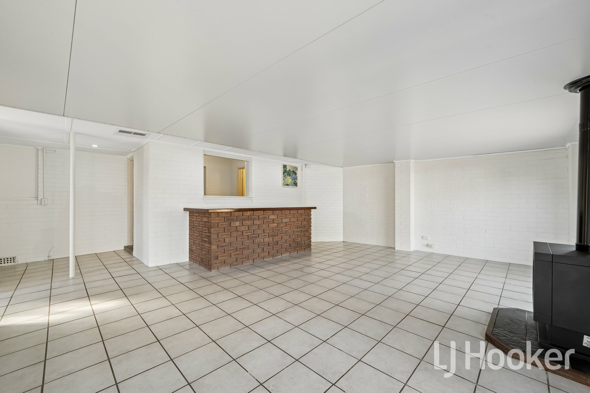 8 Norbury Way — photo 11 of 25