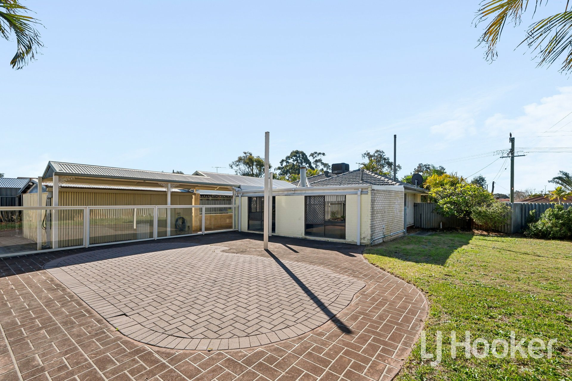 8 Norbury Way — photo 23 of 25