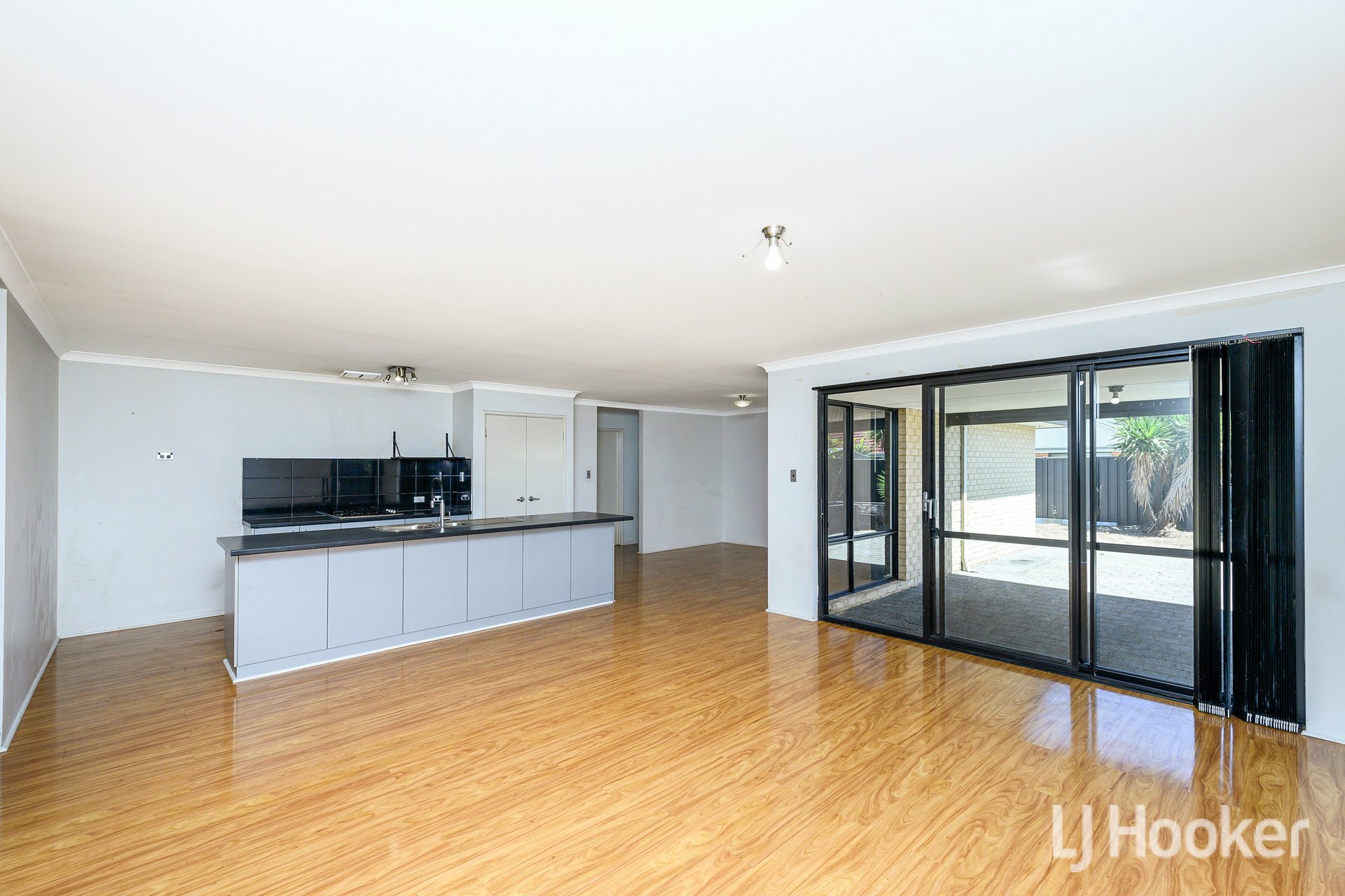 10 Beukers Way — photo 4 of 30