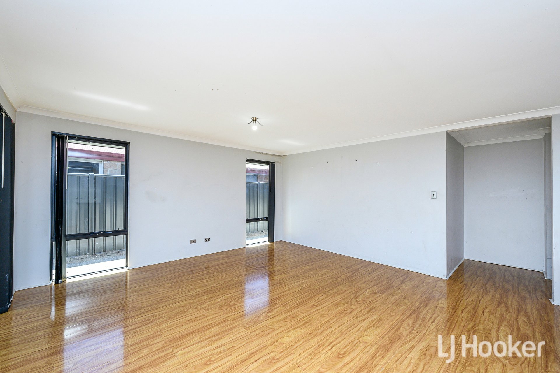 10 Beukers Way — photo 11 of 30