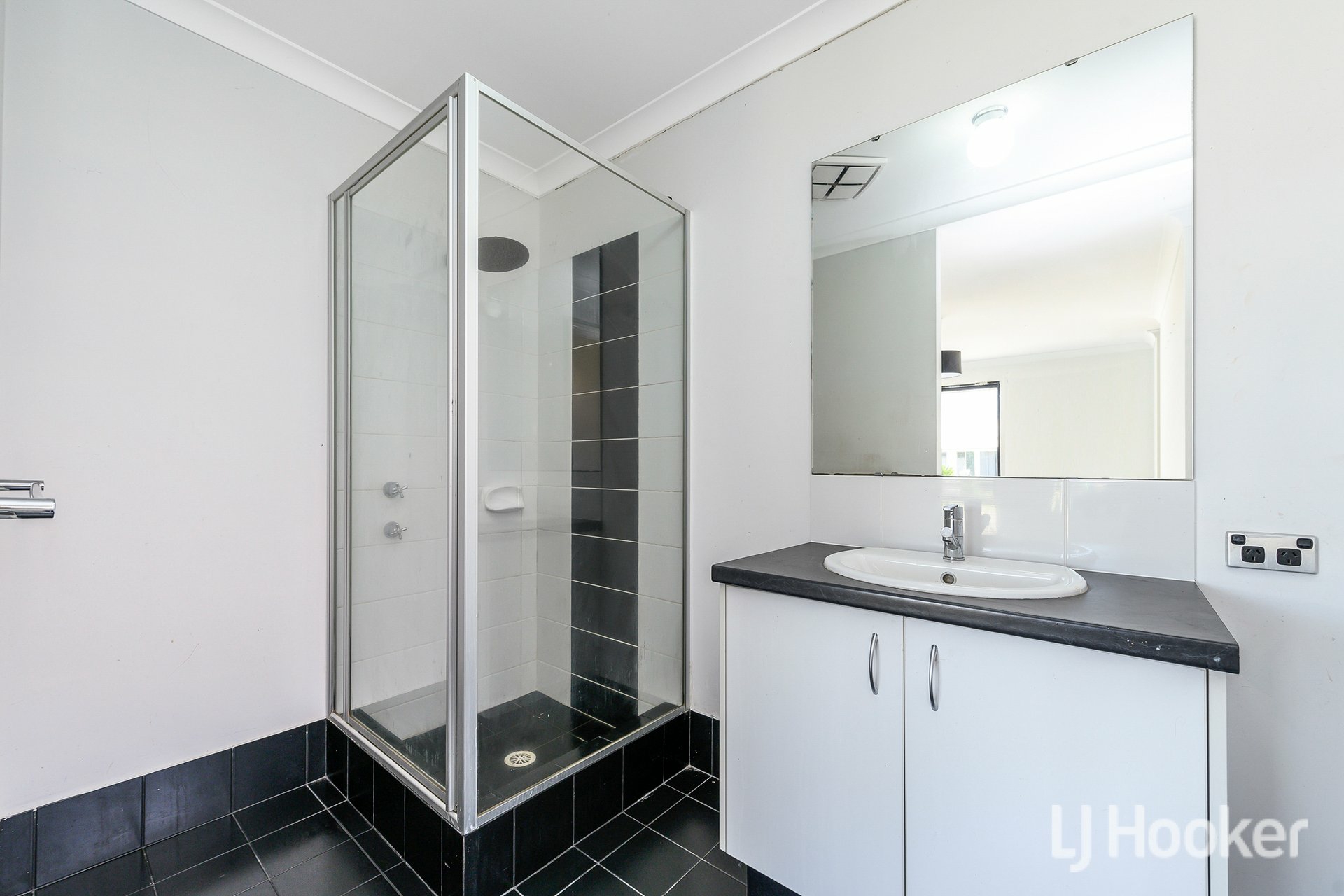 10 Beukers Way — photo 17 of 30