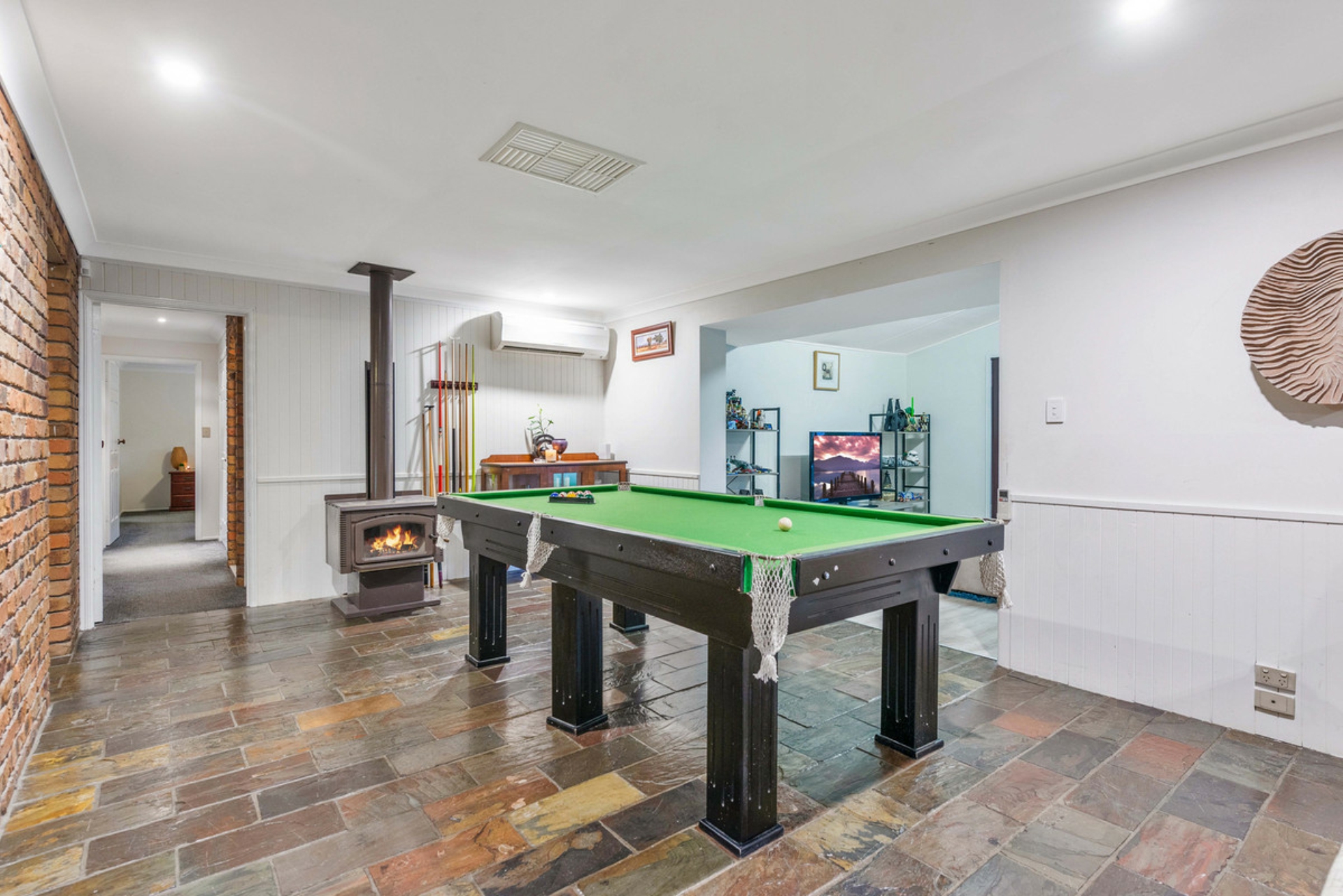 18 Vaughan Drive, ORMEAU