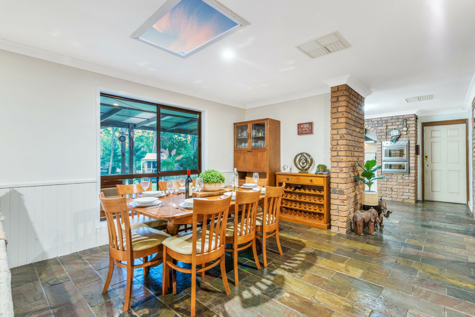 18 Vaughan Drive, ORMEAU
