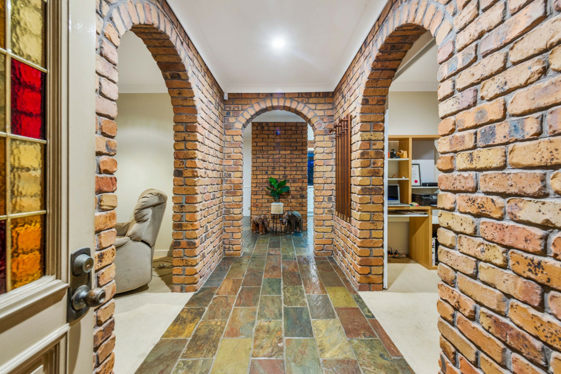 18 Vaughan Drive, ORMEAU