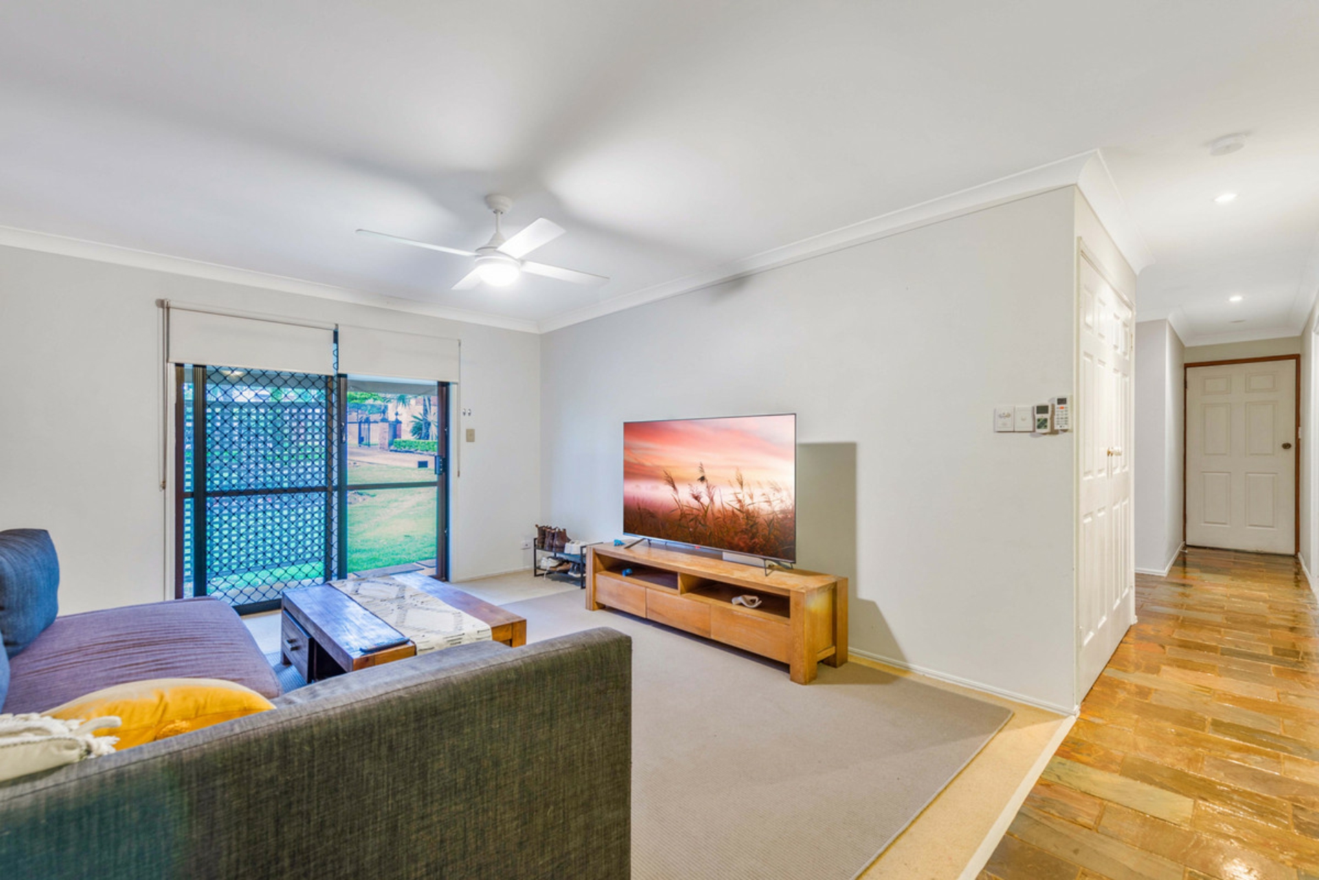 18 Vaughan Drive, ORMEAU