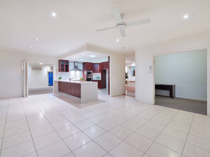 11 Maidenwell Road, ORMEAU