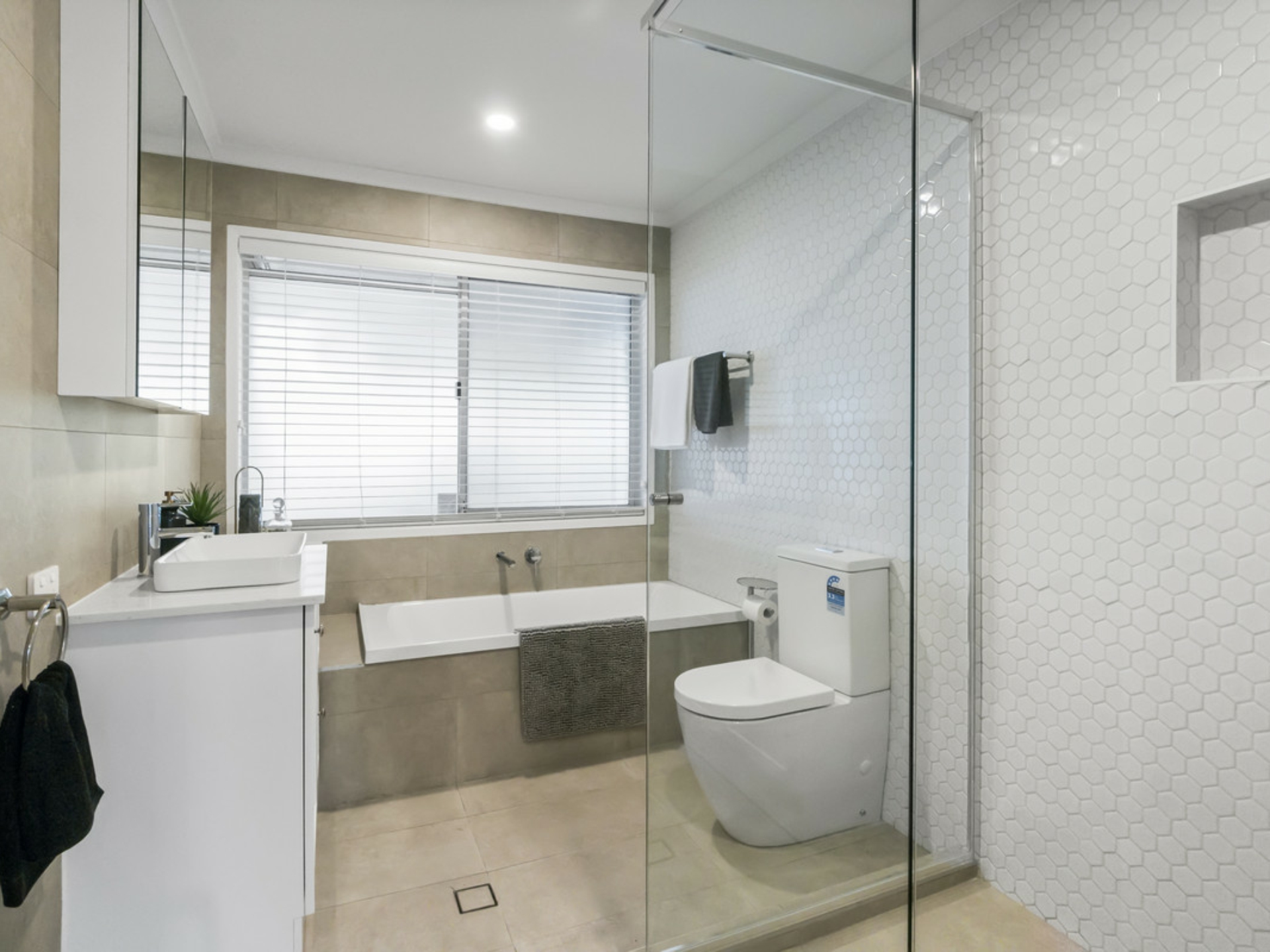 12 Doherty Court, ORMEAU