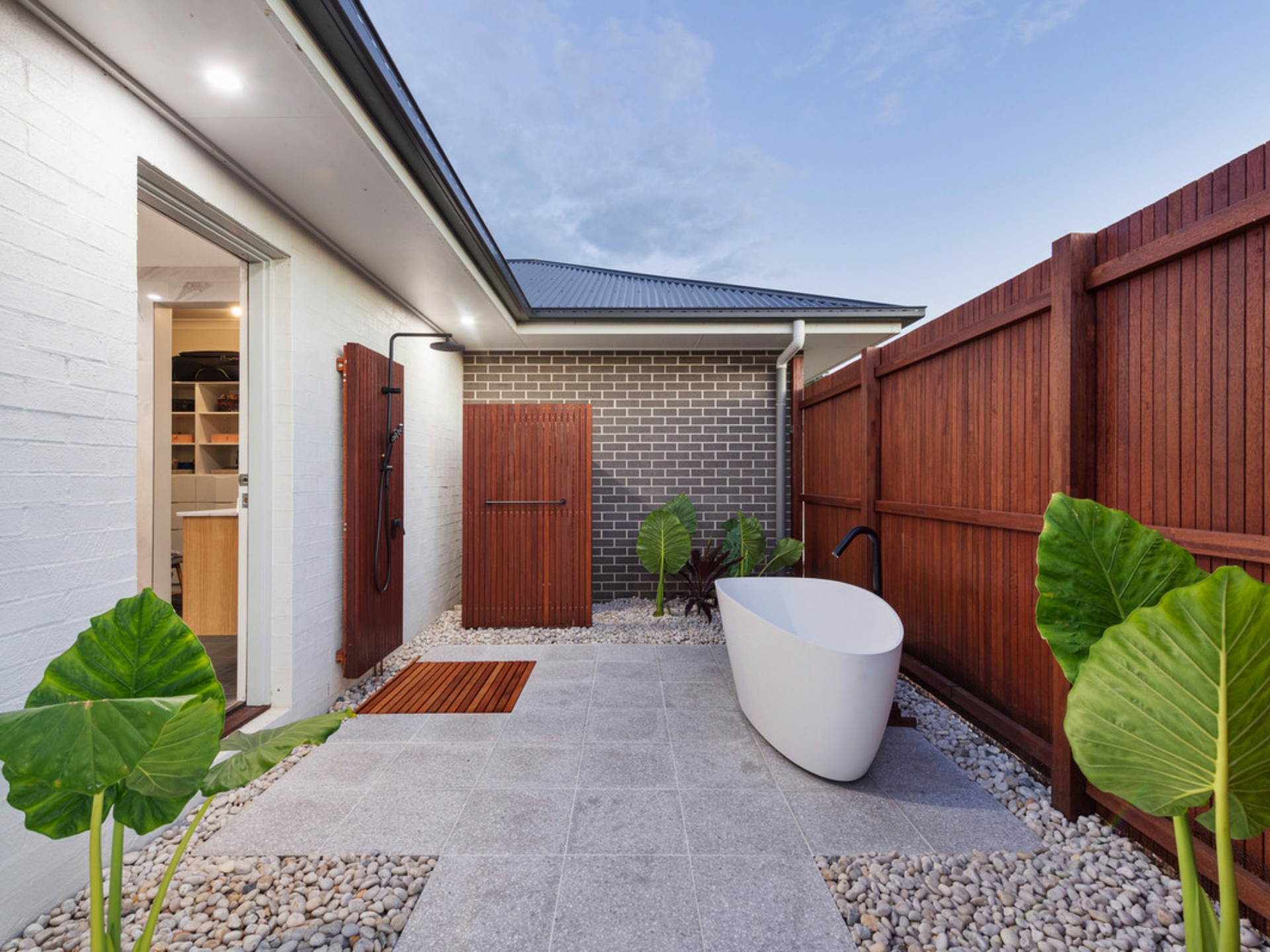 20 Montego Hills Drive, KINGSHOLME