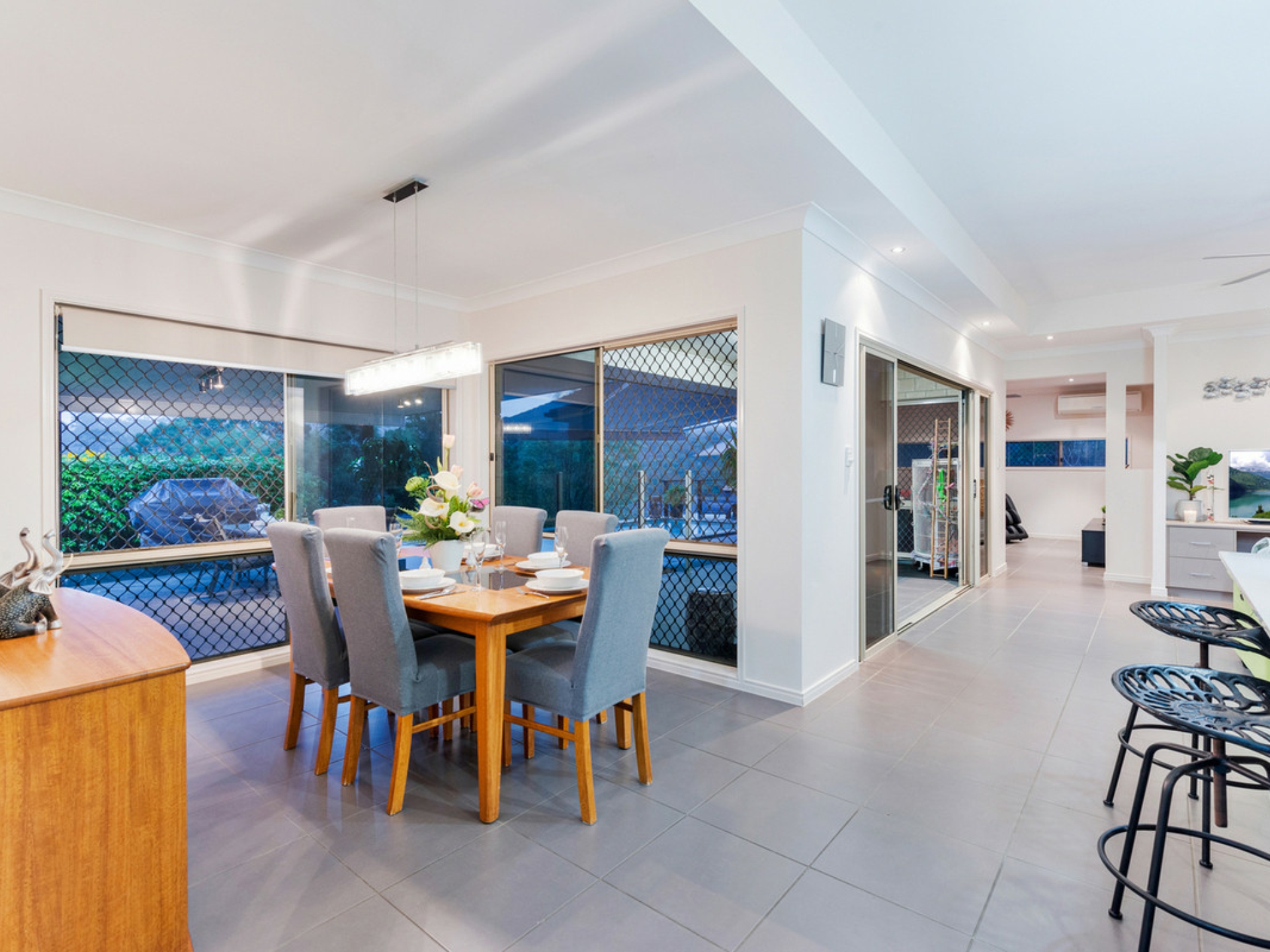 57 Sir Charles Holm Drive, ORMEAU HILLS