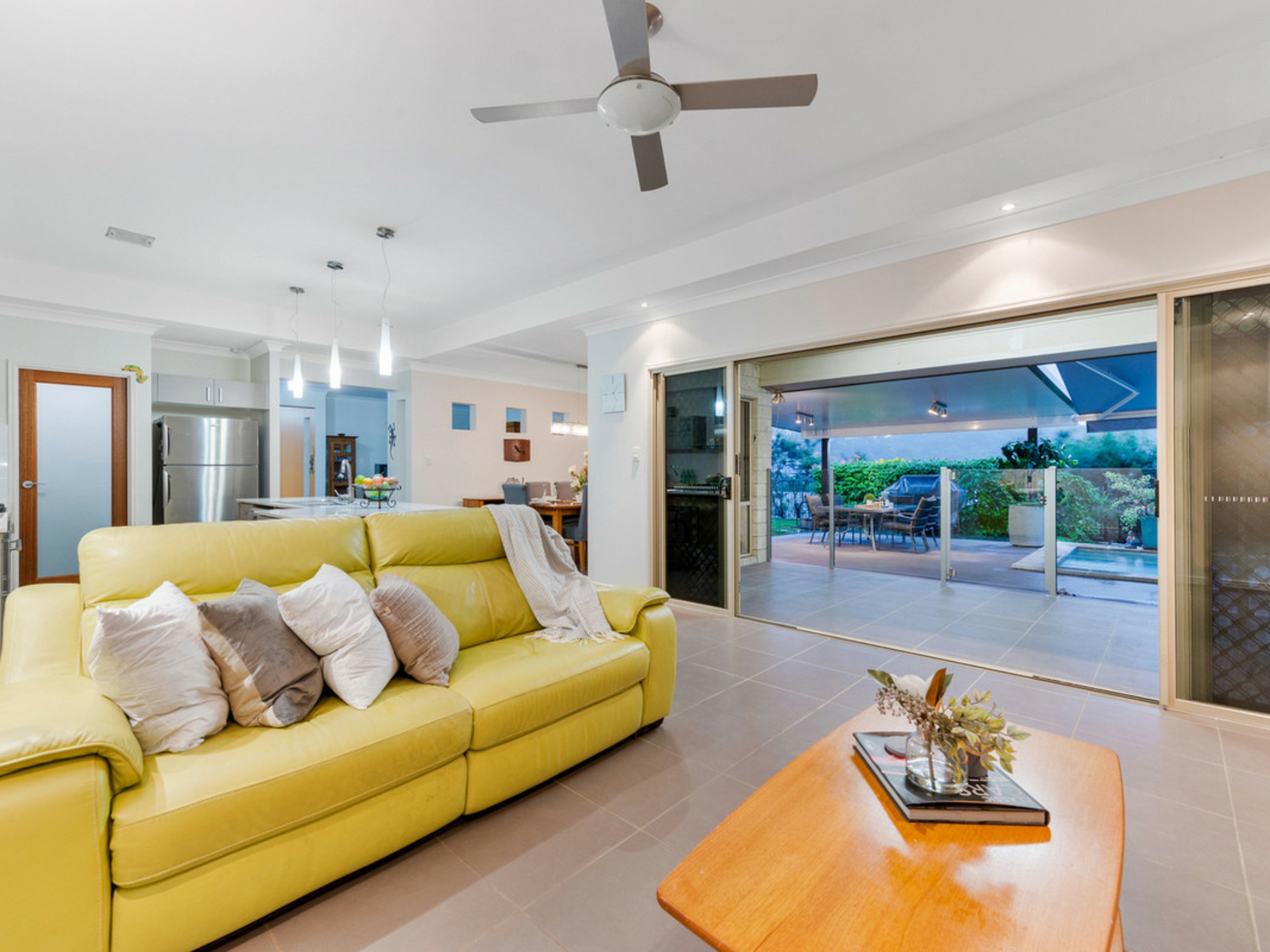 57 Sir Charles Holm Drive, ORMEAU HILLS