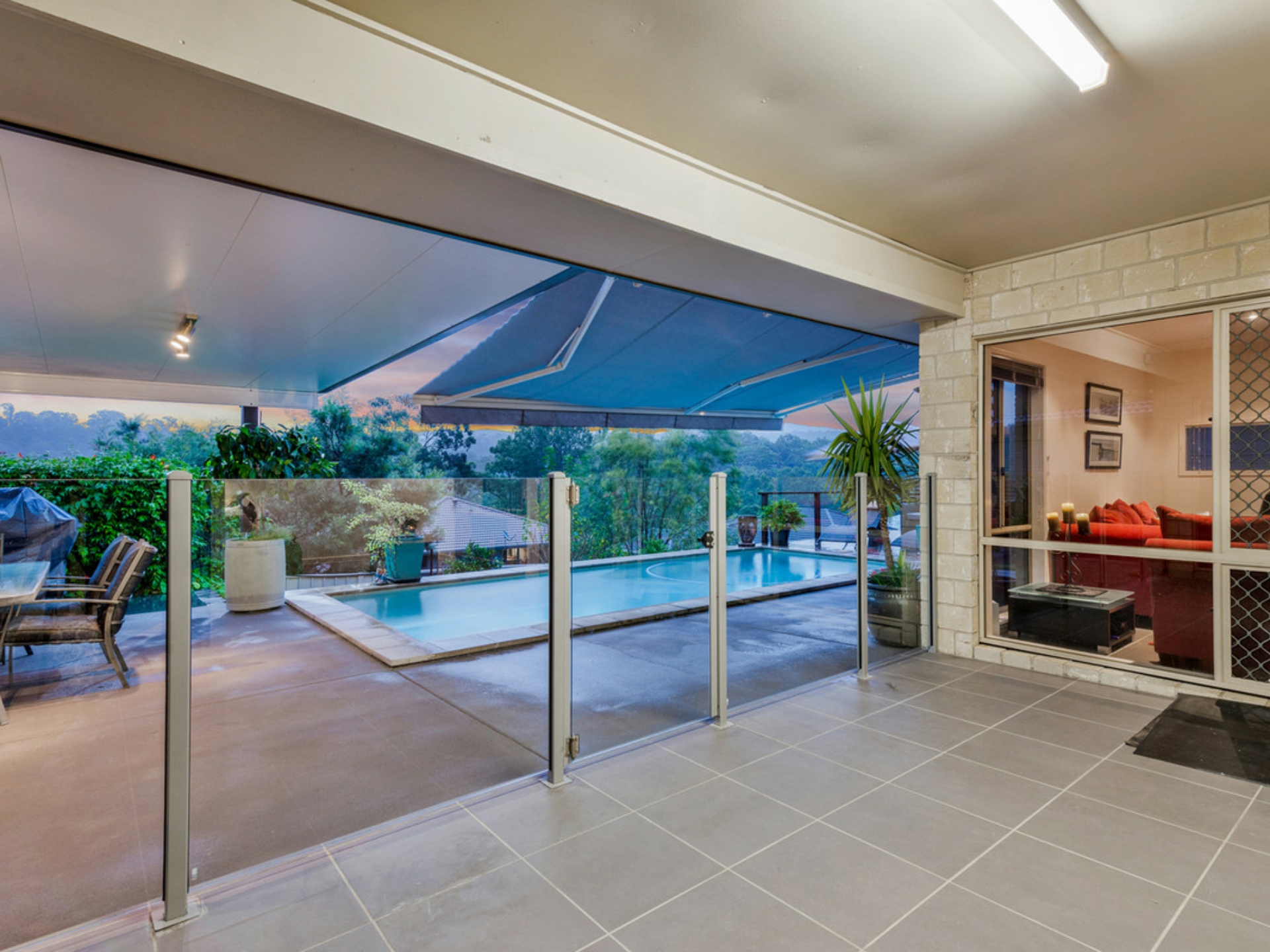 57 Sir Charles Holm Drive, ORMEAU HILLS