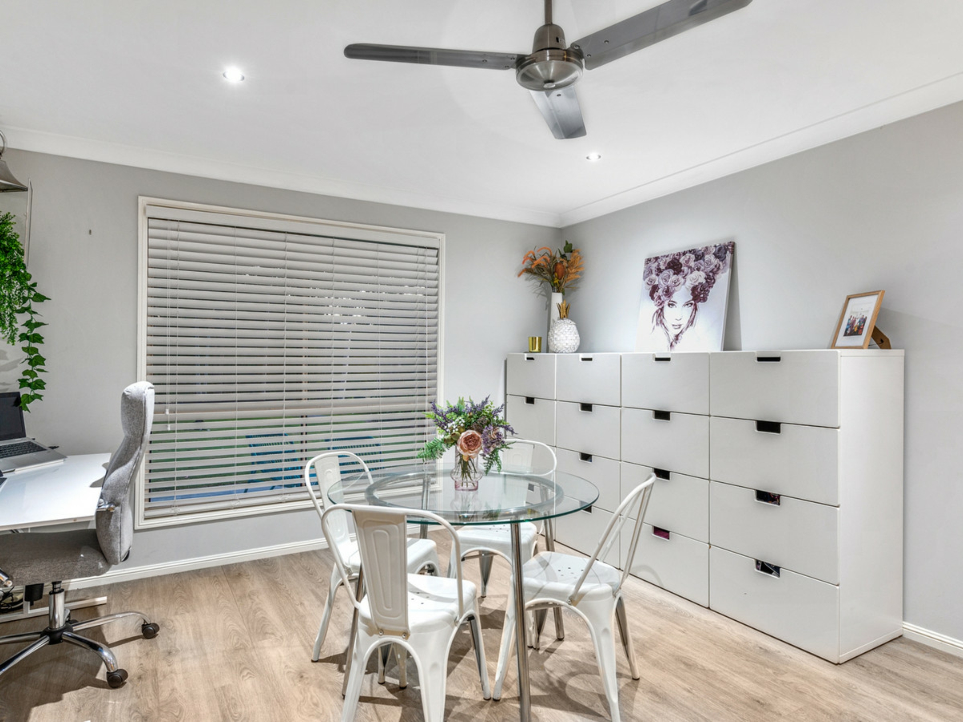 3 Phipps Place, ORMEAU