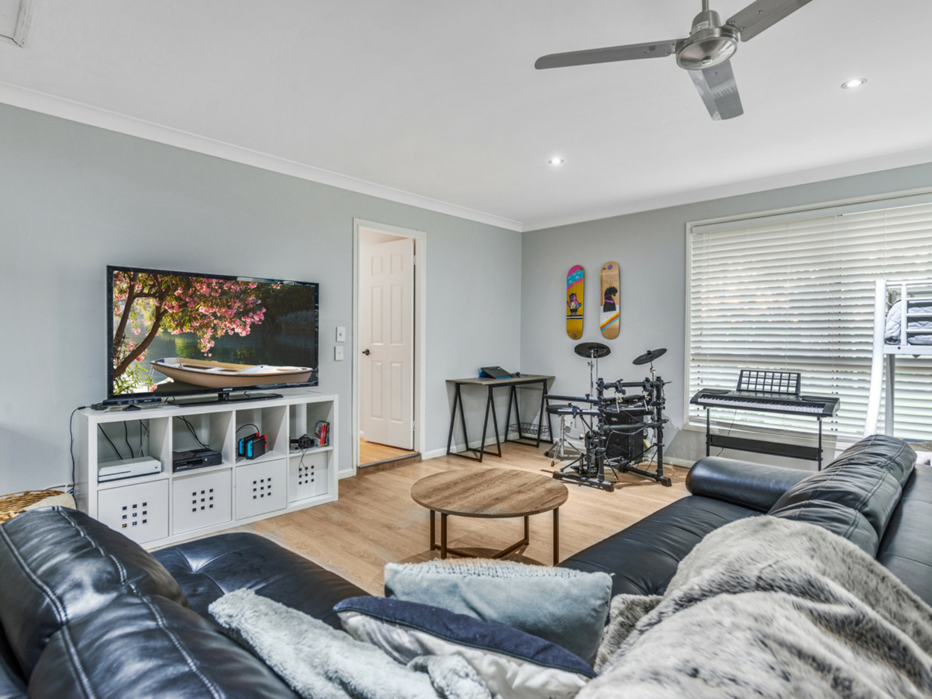 3 Phipps Place, ORMEAU