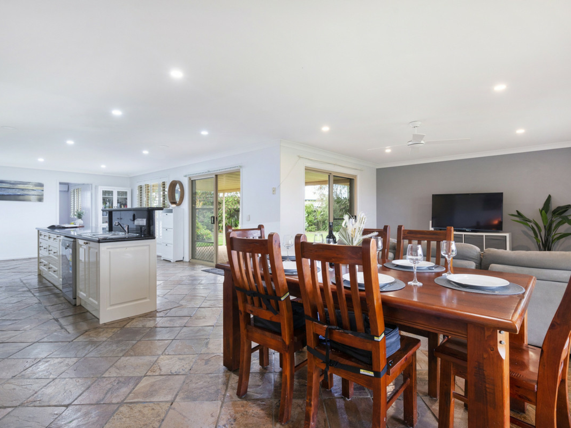 4 Pandanus Place, STEIGLITZ