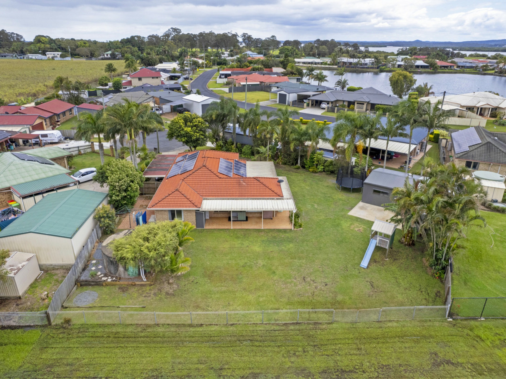 4 Pandanus Place, STEIGLITZ