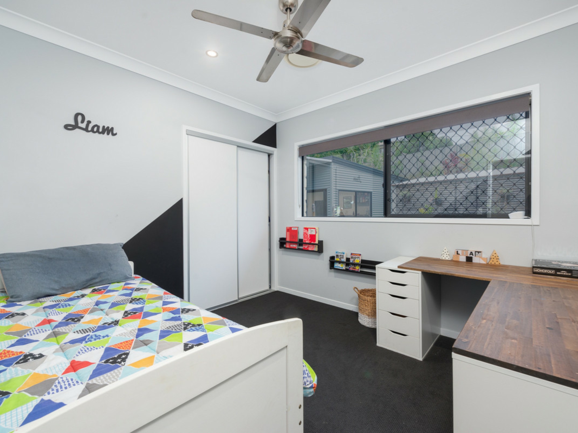 28 Meander Court, ORMEAU HILLS