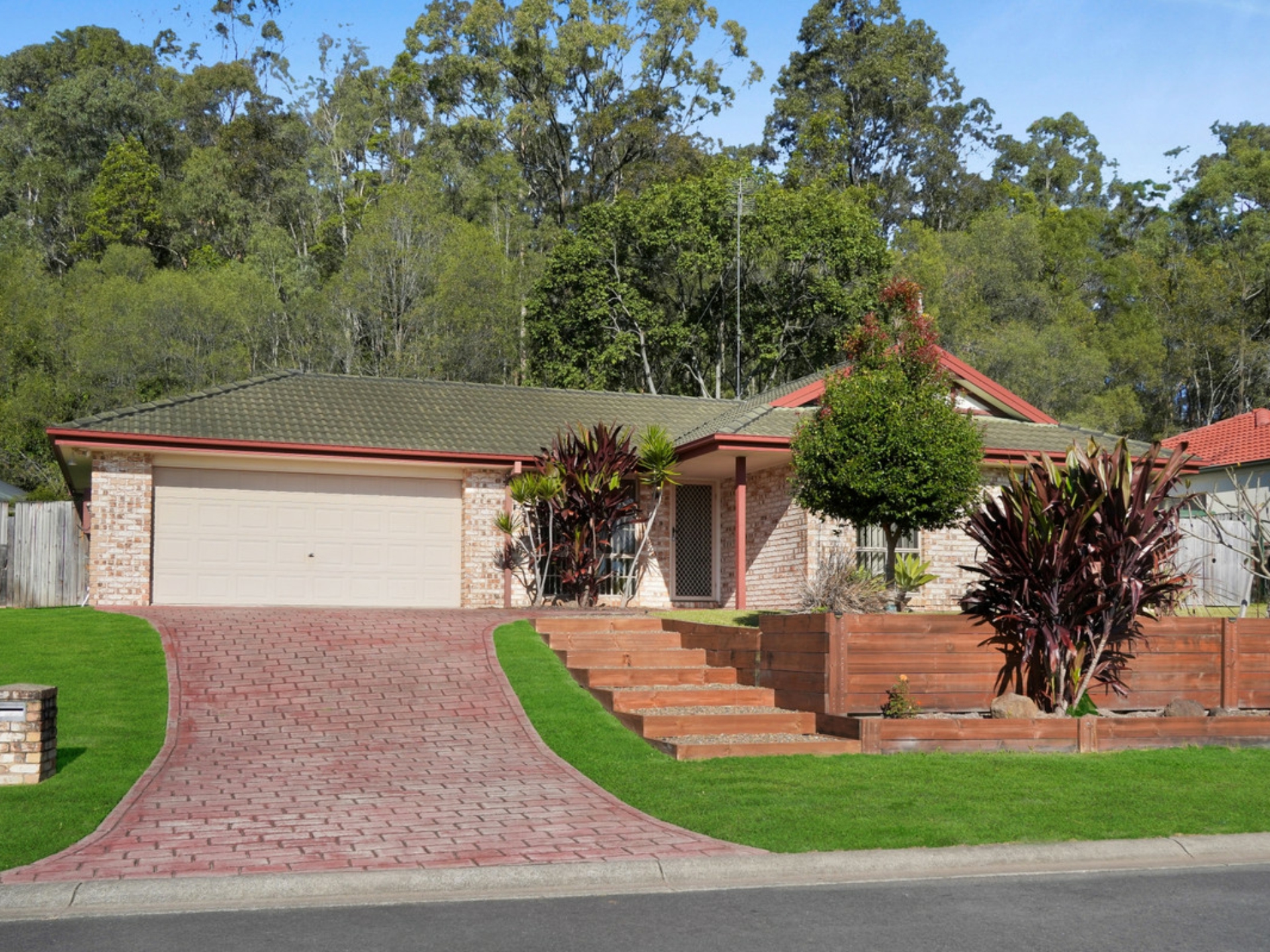 14 Winslow Court, OXENFORD