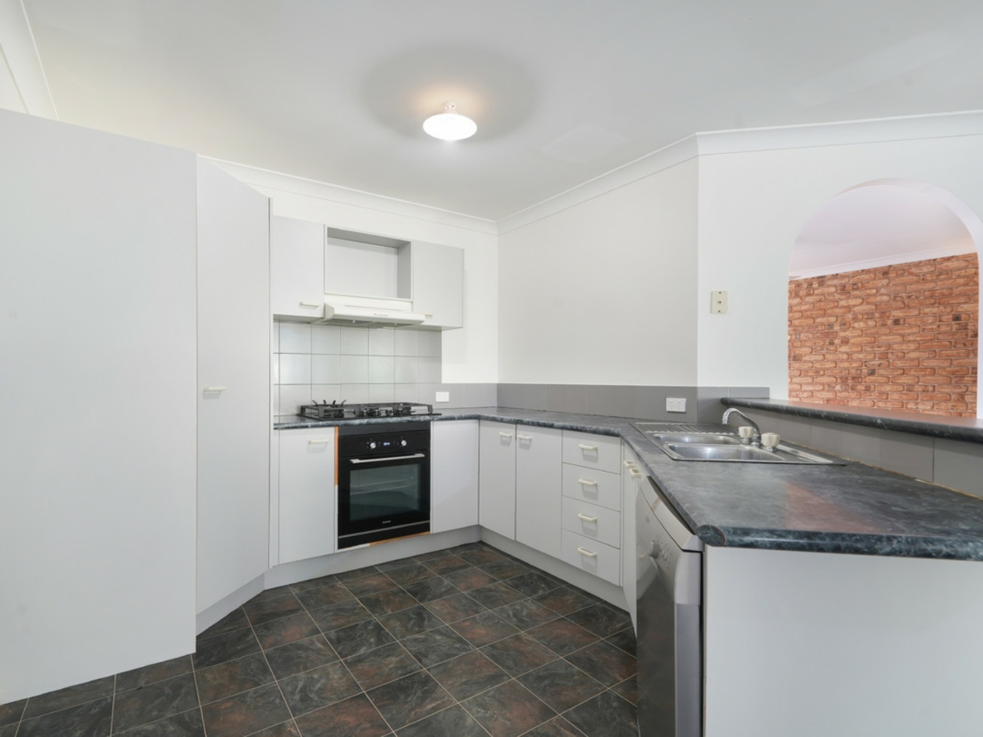 14 Winslow Court, OXENFORD