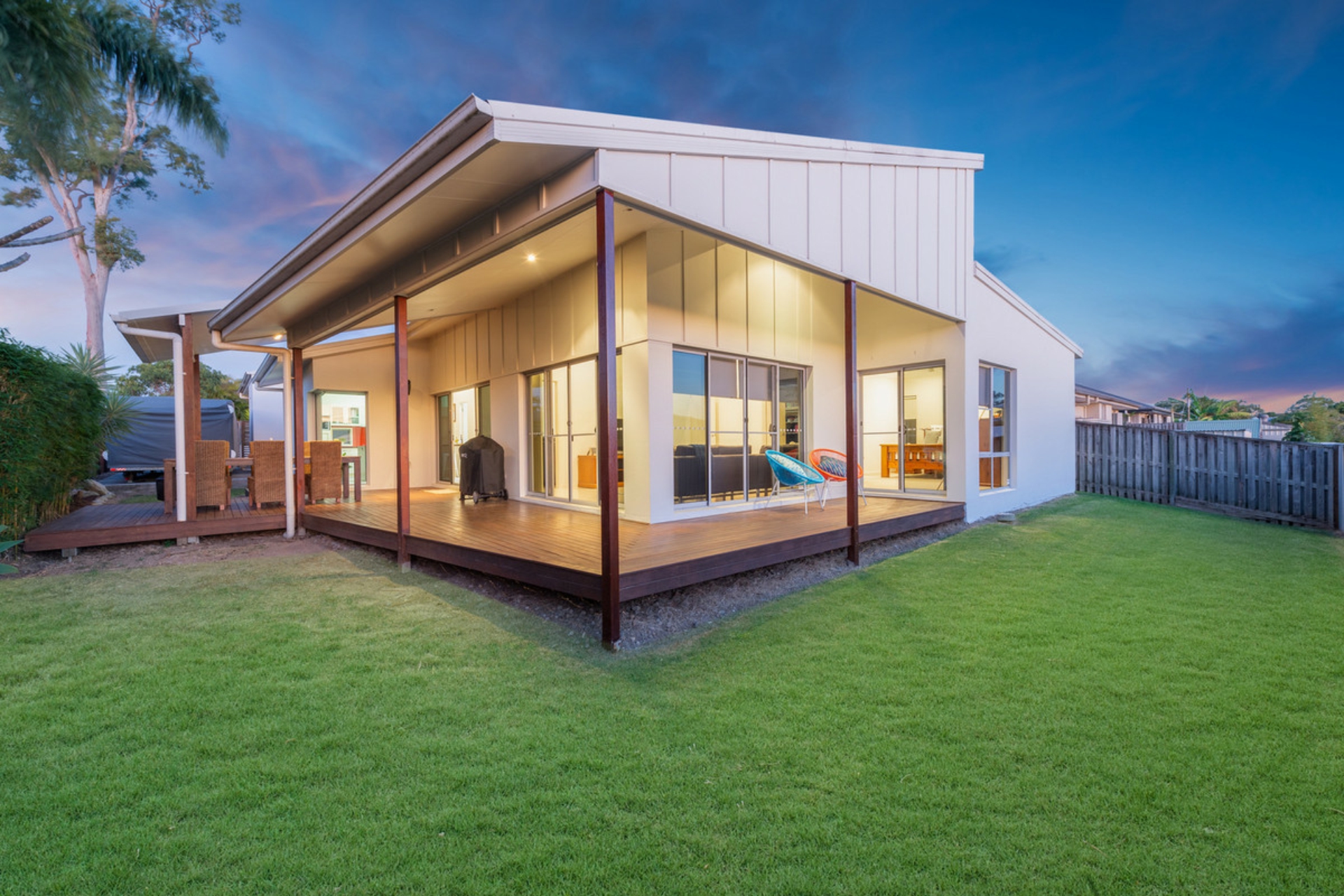 22 Emmaville Crescent, ORMEAU
