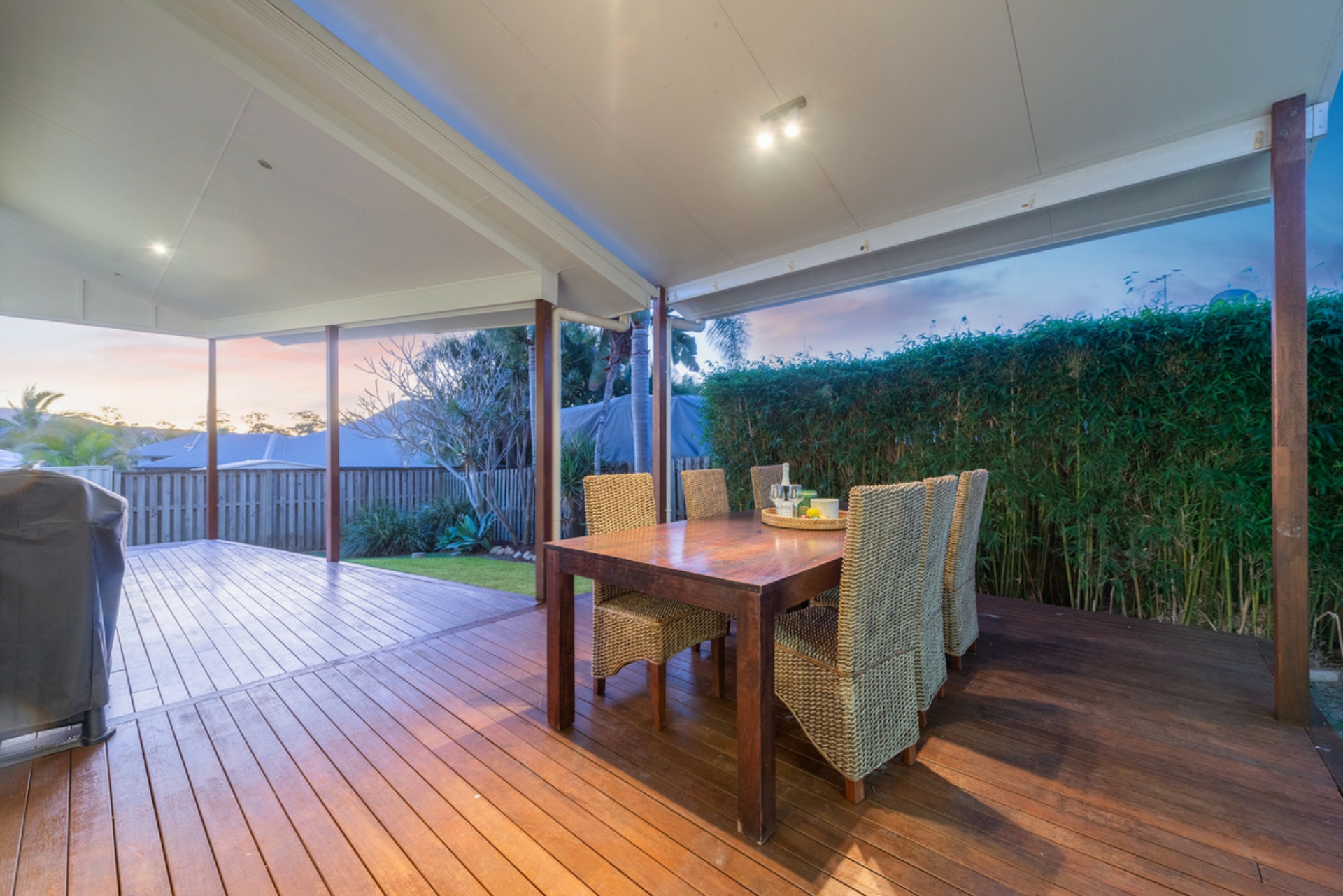 22 Emmaville Crescent, ORMEAU