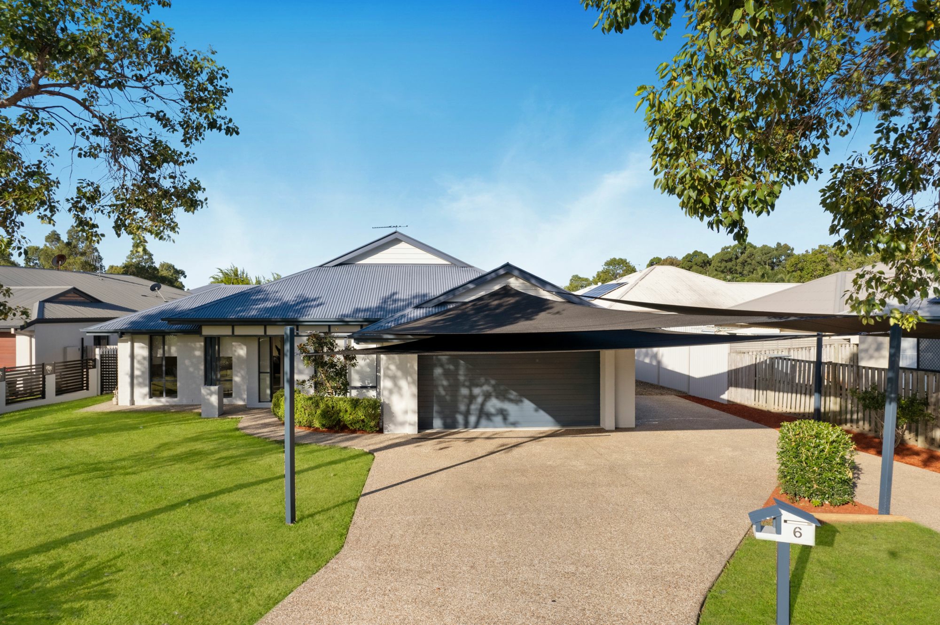6 Strathburn Crescent, Ormeau