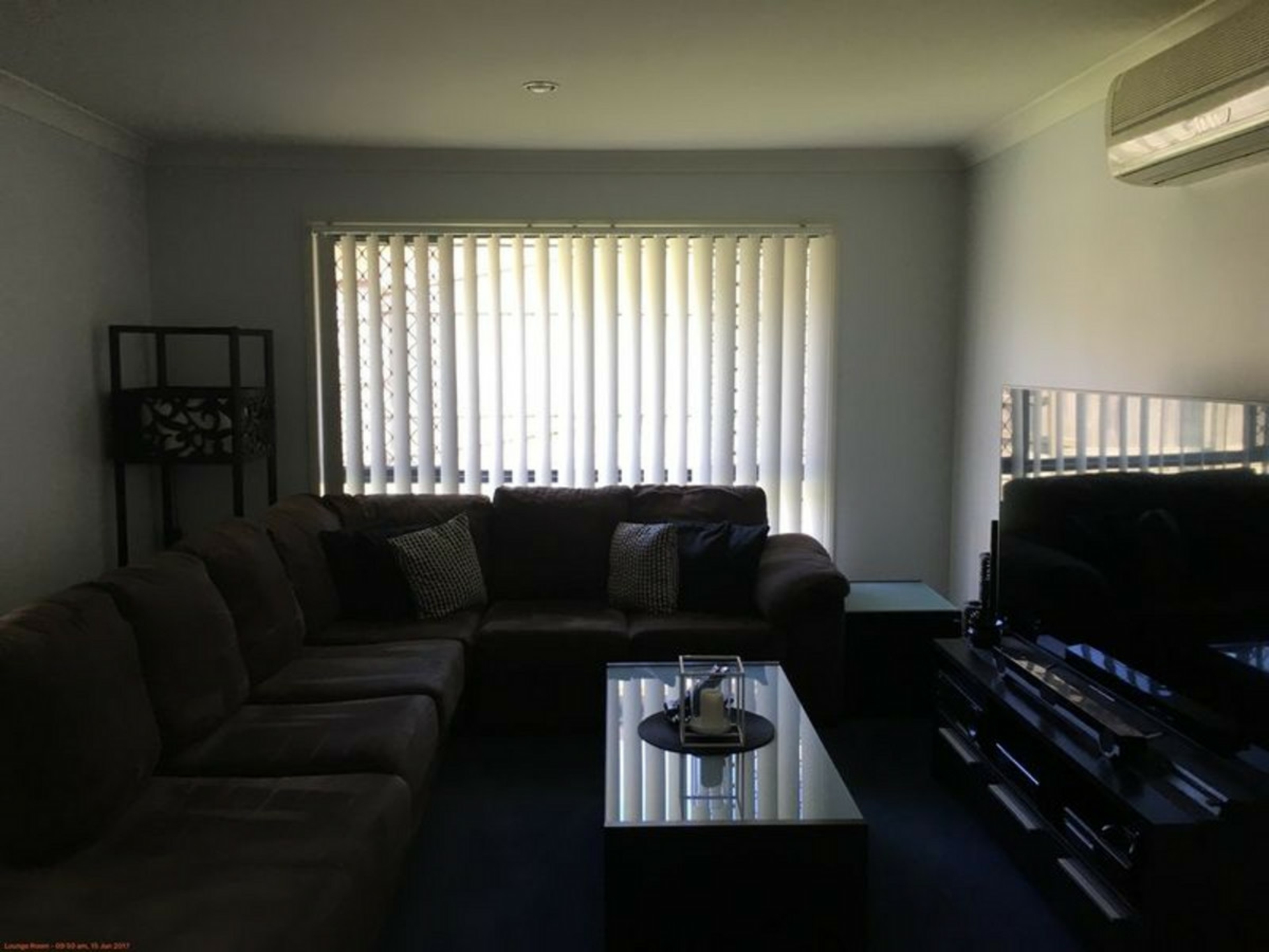 25 Charlton Crescent, ORMEAU