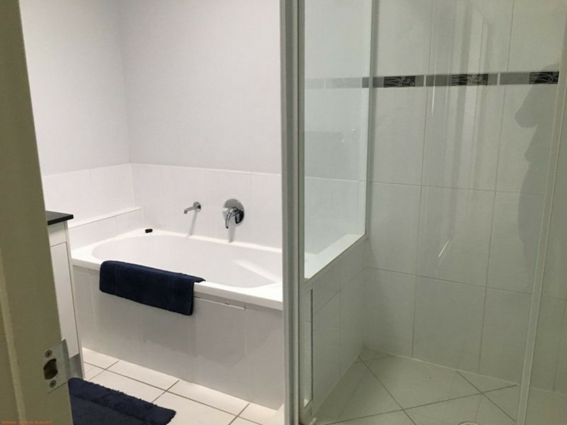 25 Charlton Crescent, ORMEAU