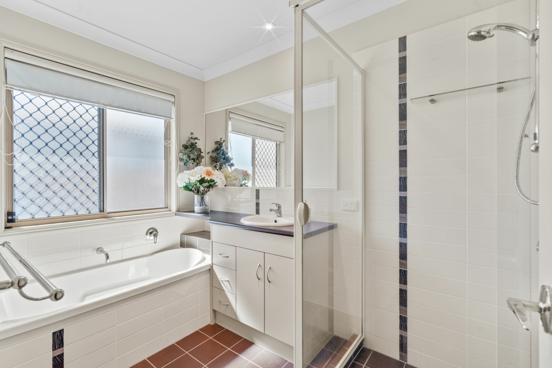1/2 Carob Court, ORMEAU