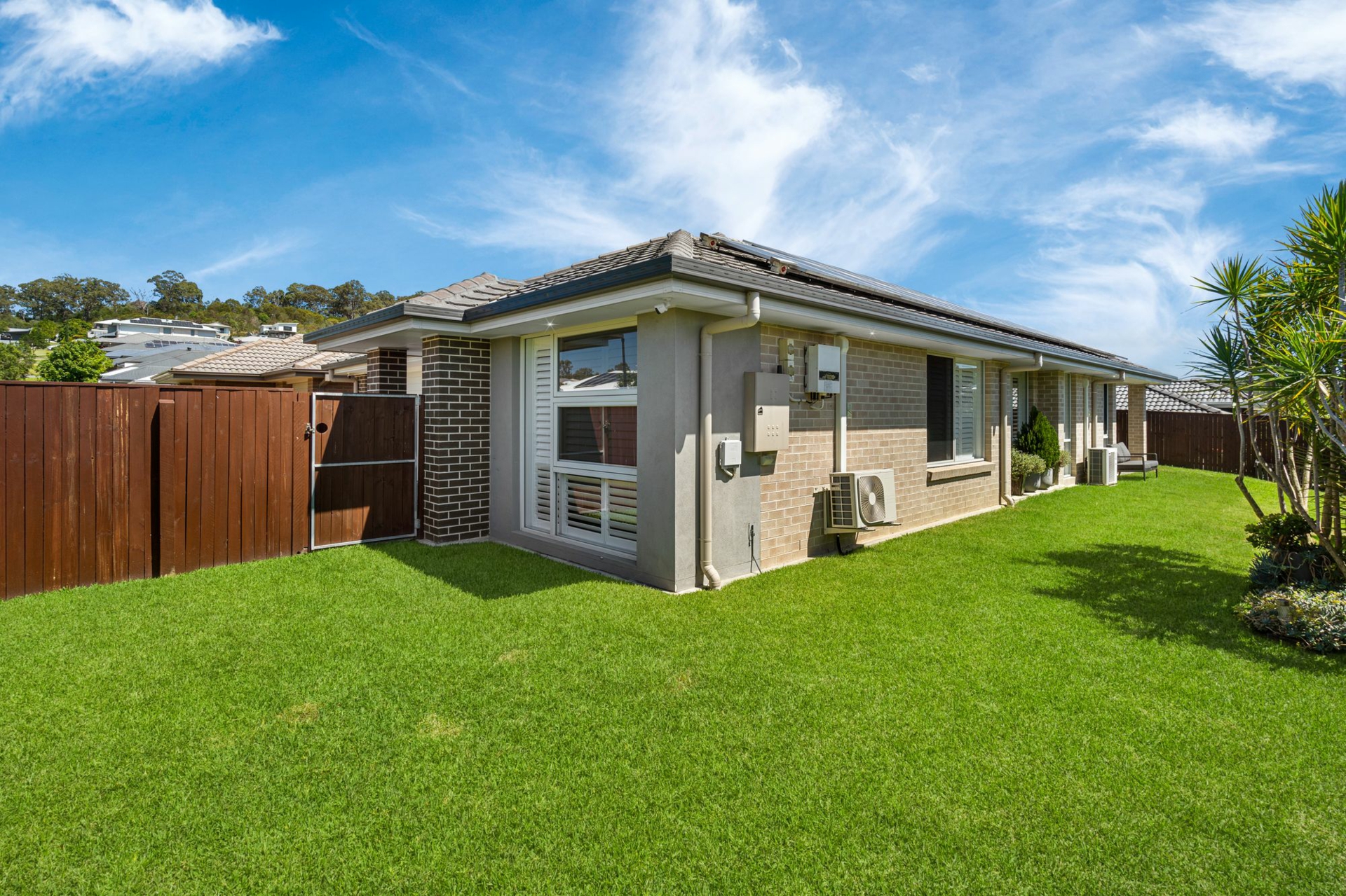 1 Beaufort Crescent, ORMEAU HILLS