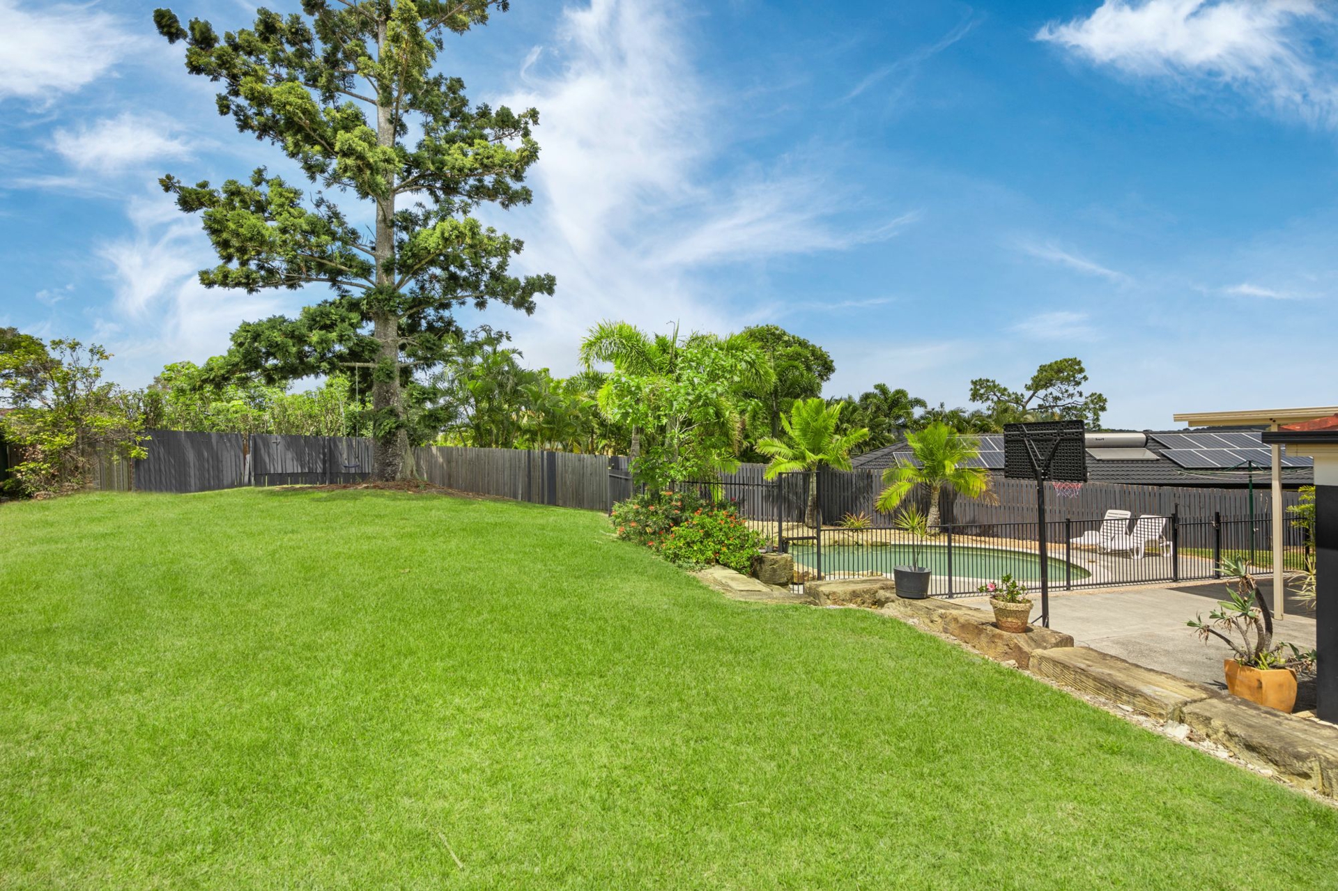 13 Avalon Court, ORMEAU