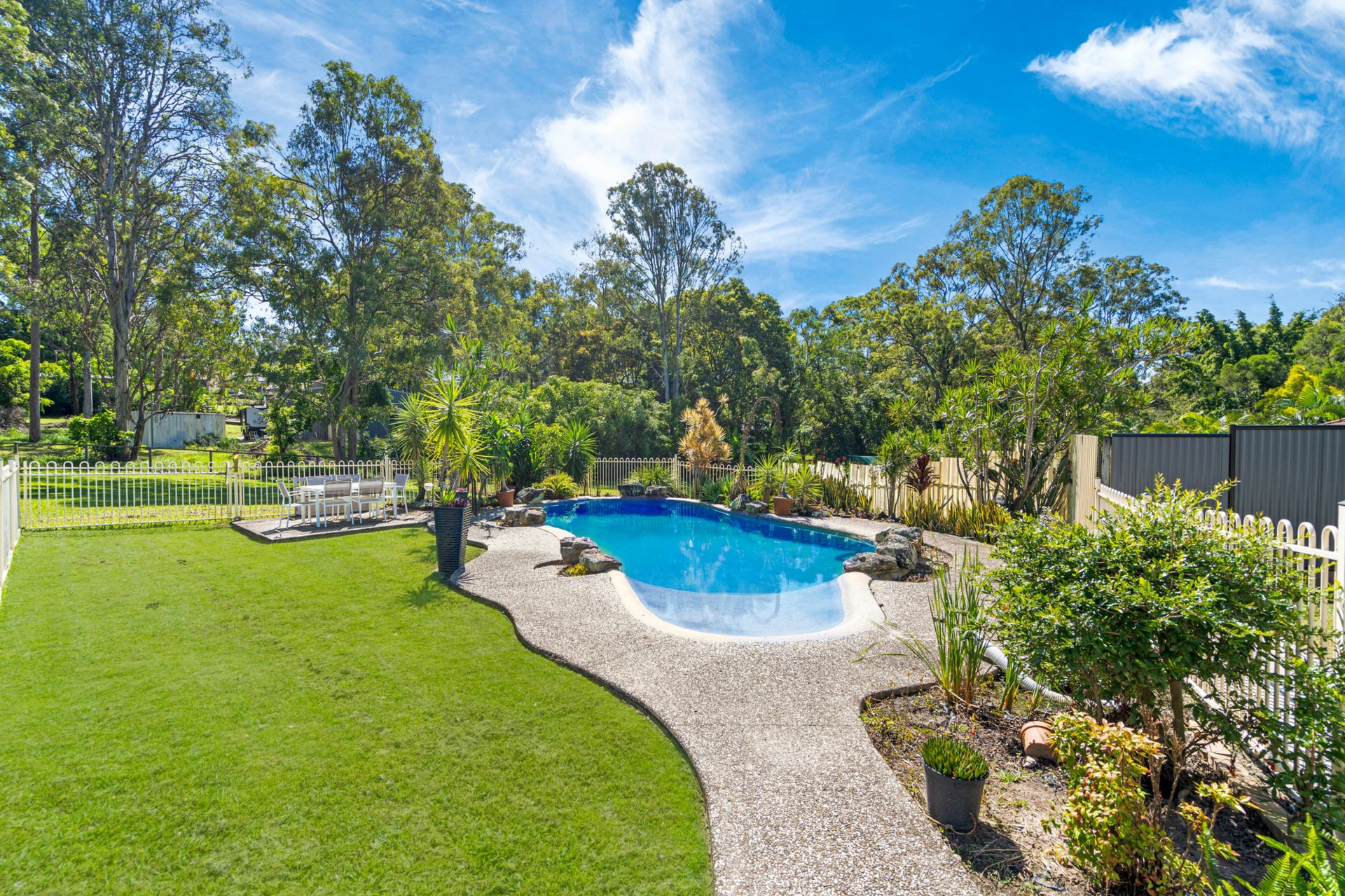 3 Edwards Place, ORMEAU