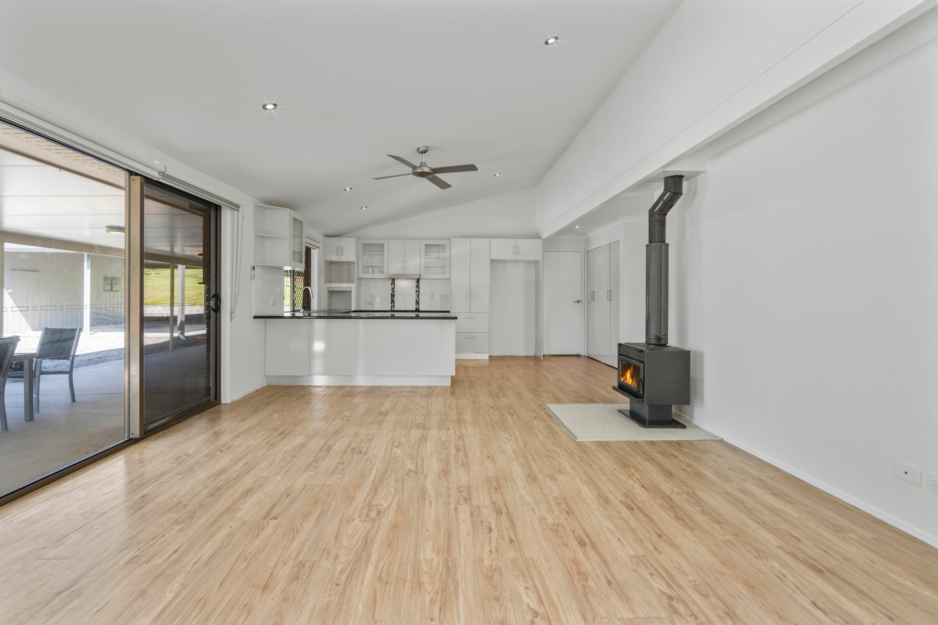 3 Edwards Place, ORMEAU