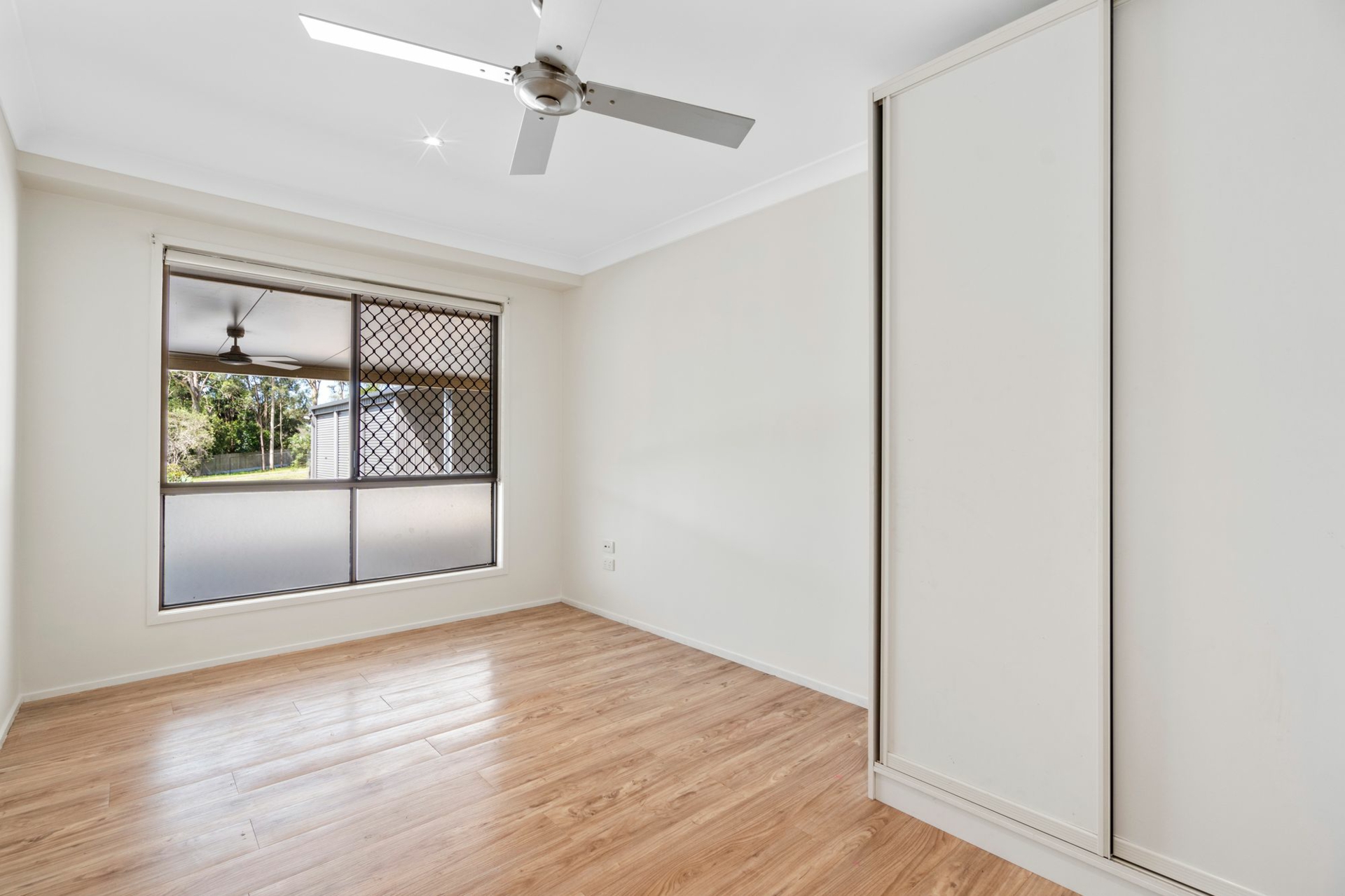 3 Edwards Place, ORMEAU