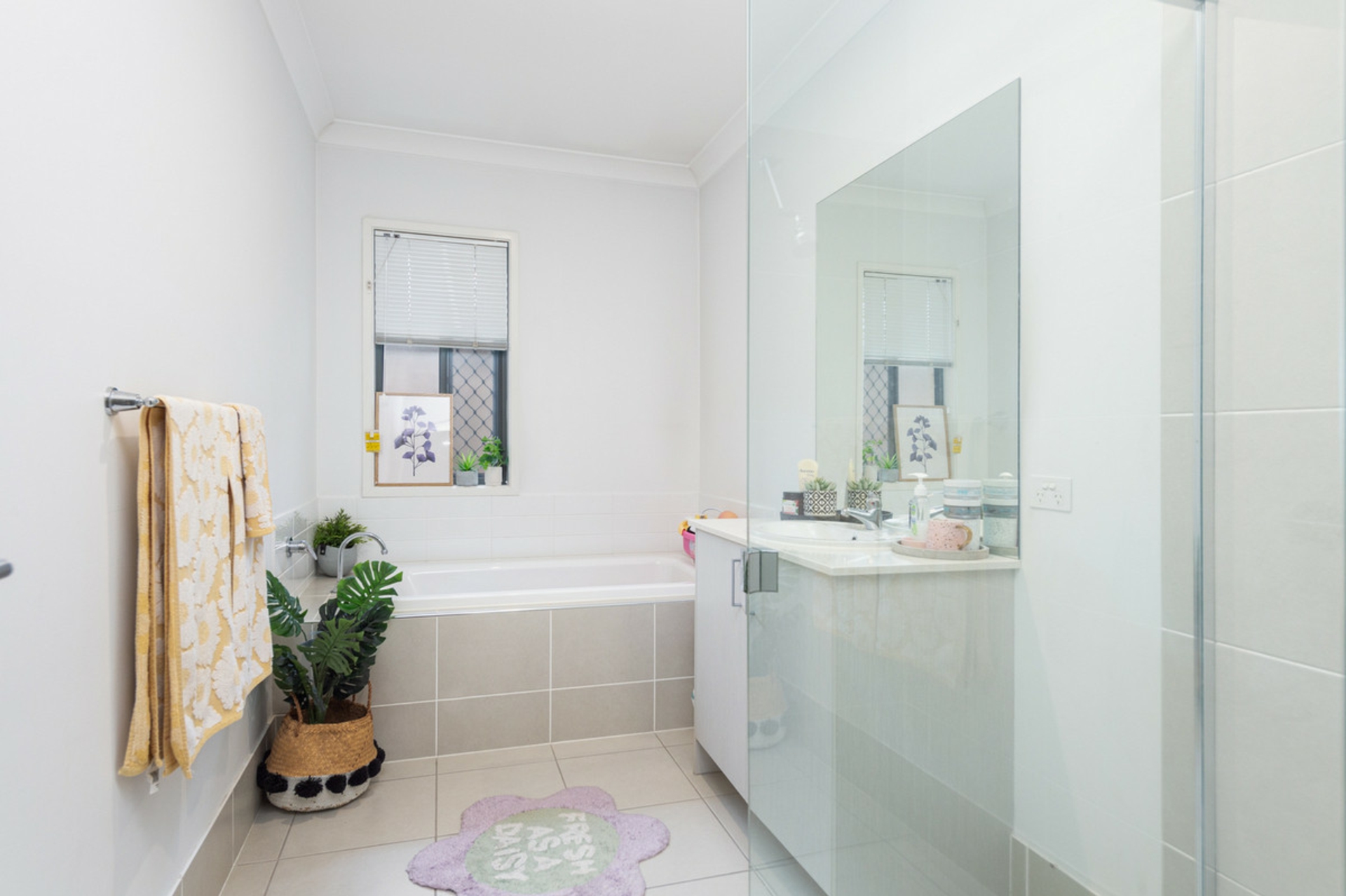 46 Oakover Avenue, ORMEAU HILLS
