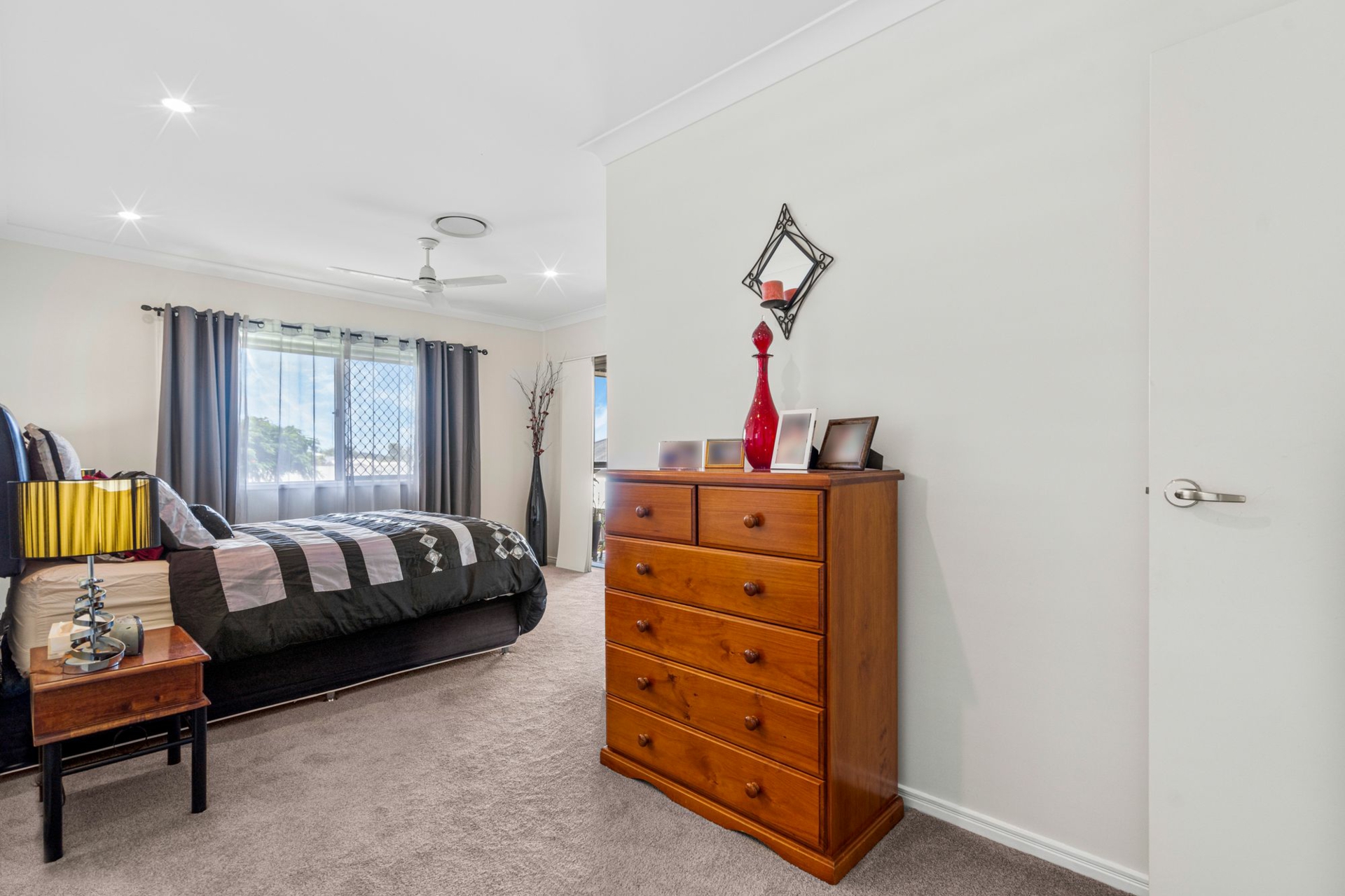 32 Penneshaw Crescent, ORMEAU