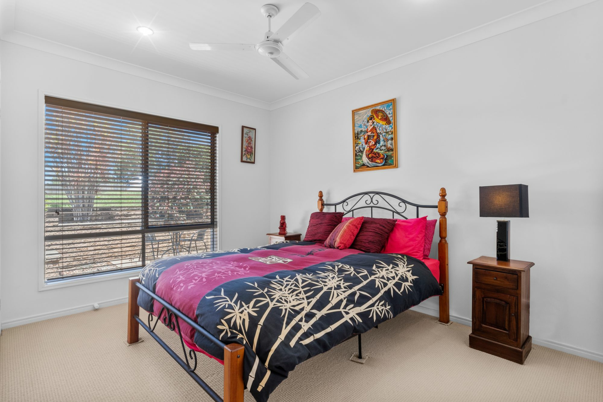 32 Penneshaw Crescent, ORMEAU