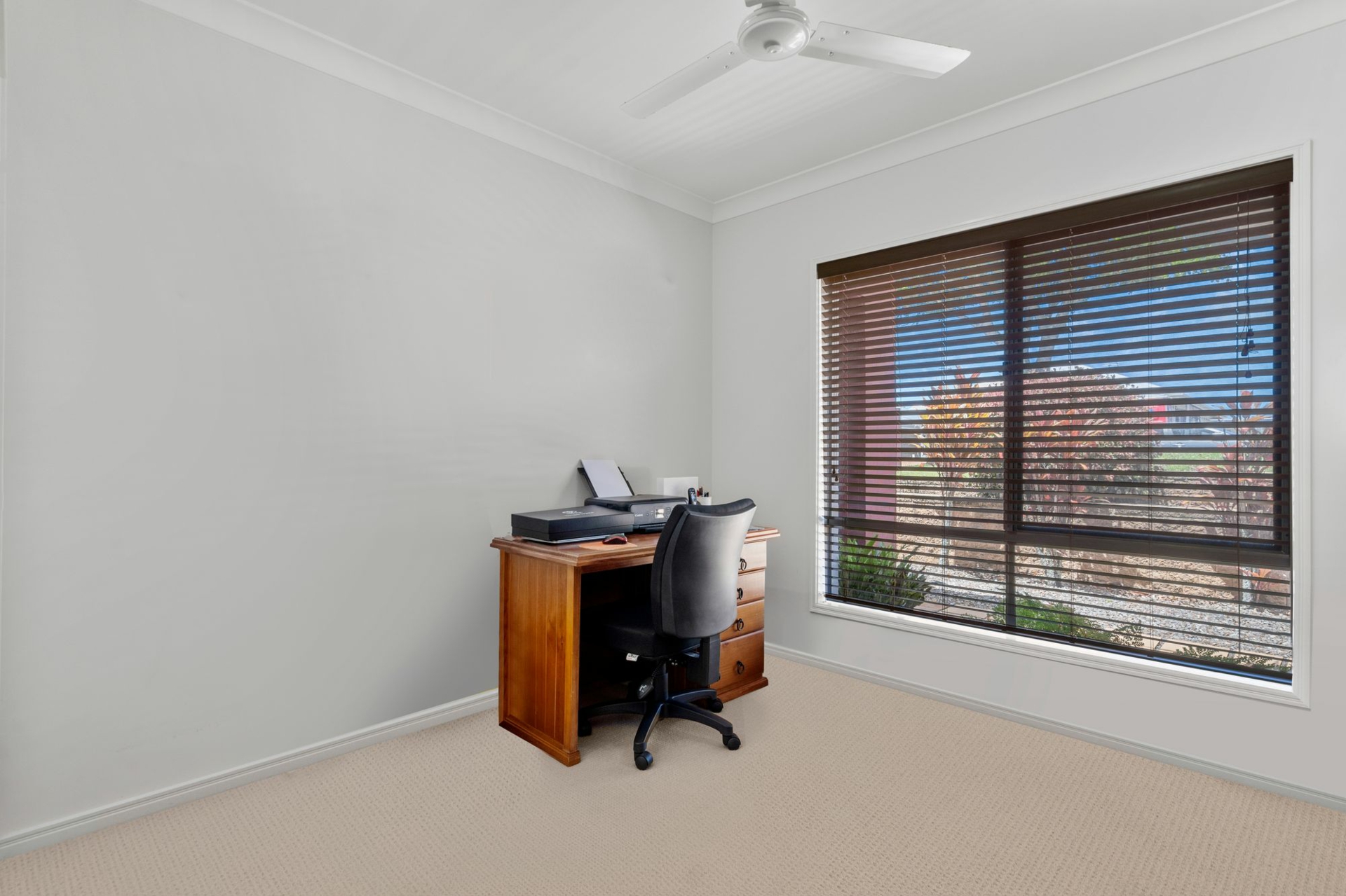 32 Penneshaw Crescent, ORMEAU
