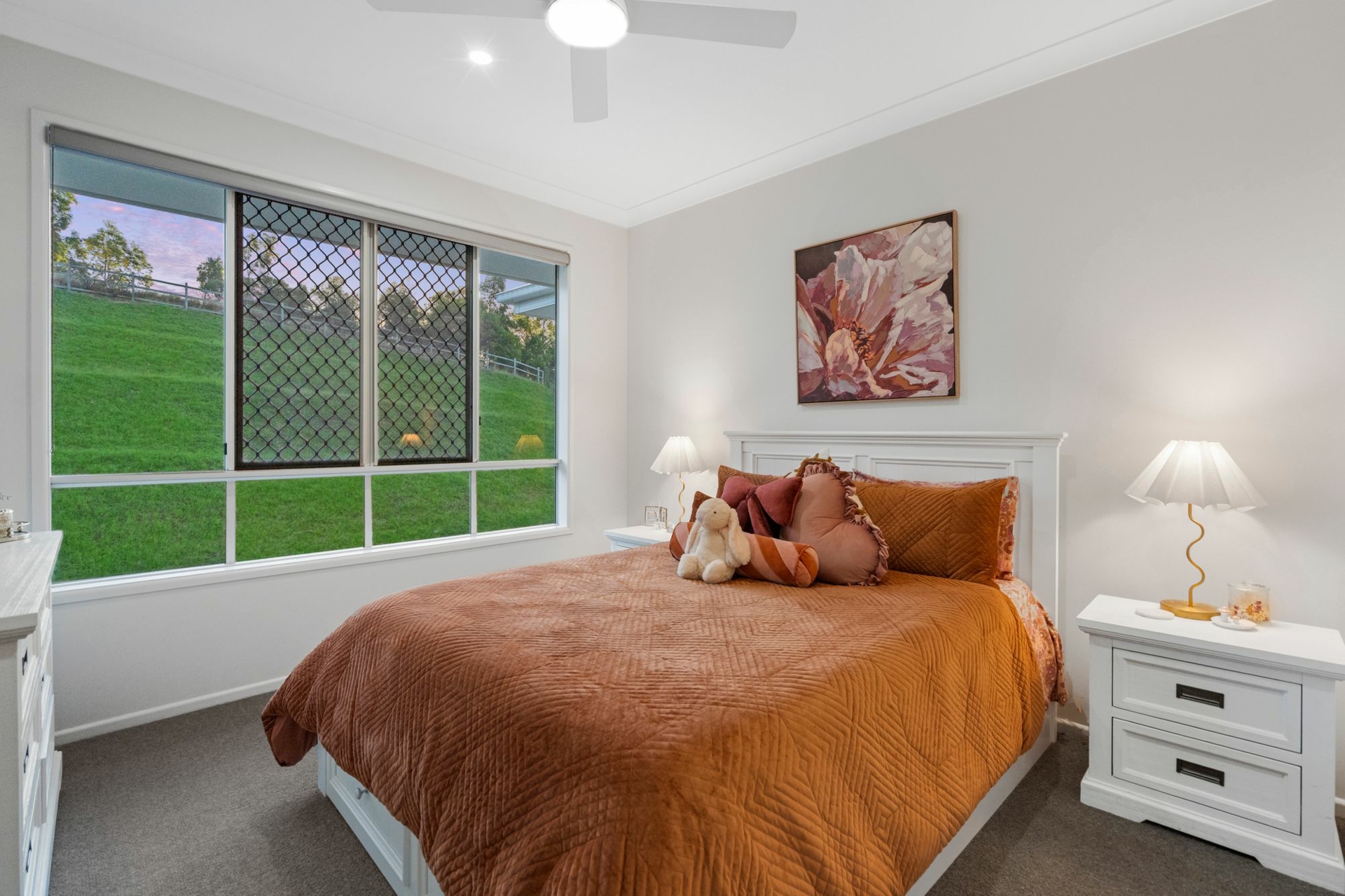 69 Montego Hills Drive, KINGSHOLME