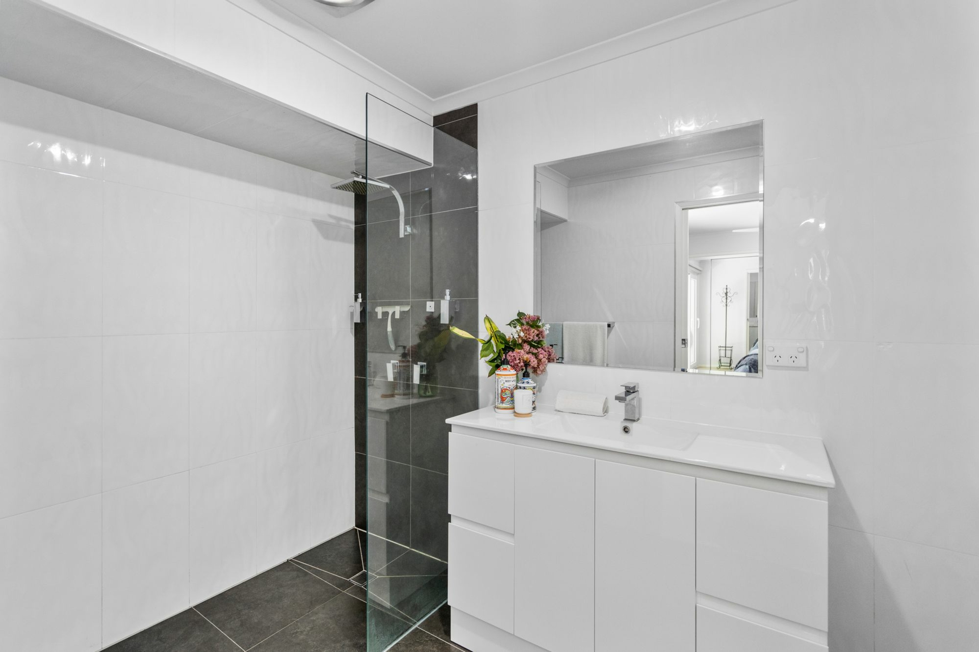 15 Oppermann Drive, ORMEAU