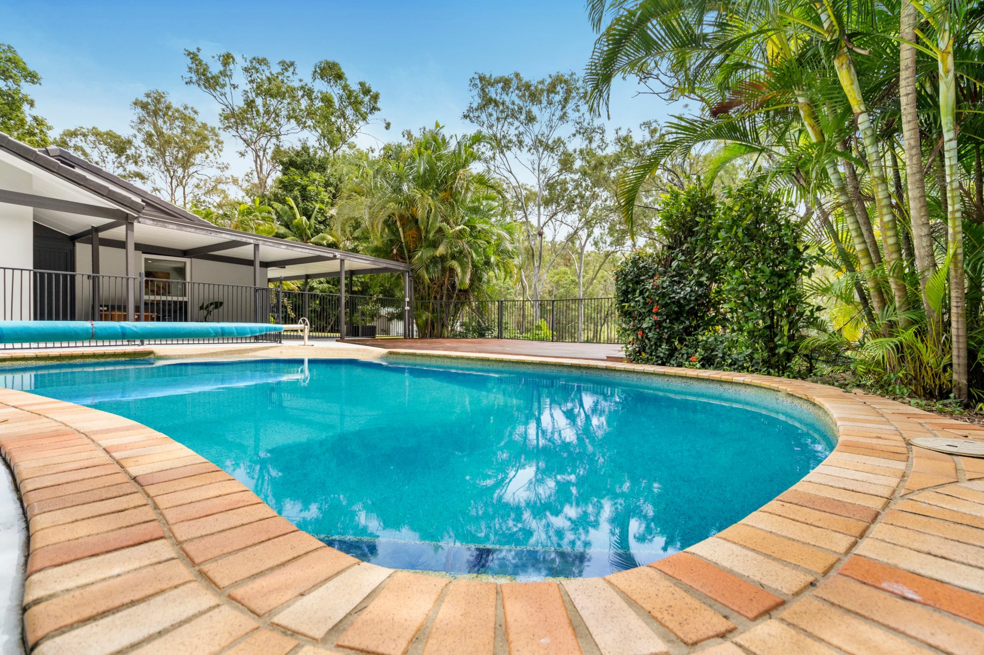 15 Oppermann Drive, ORMEAU