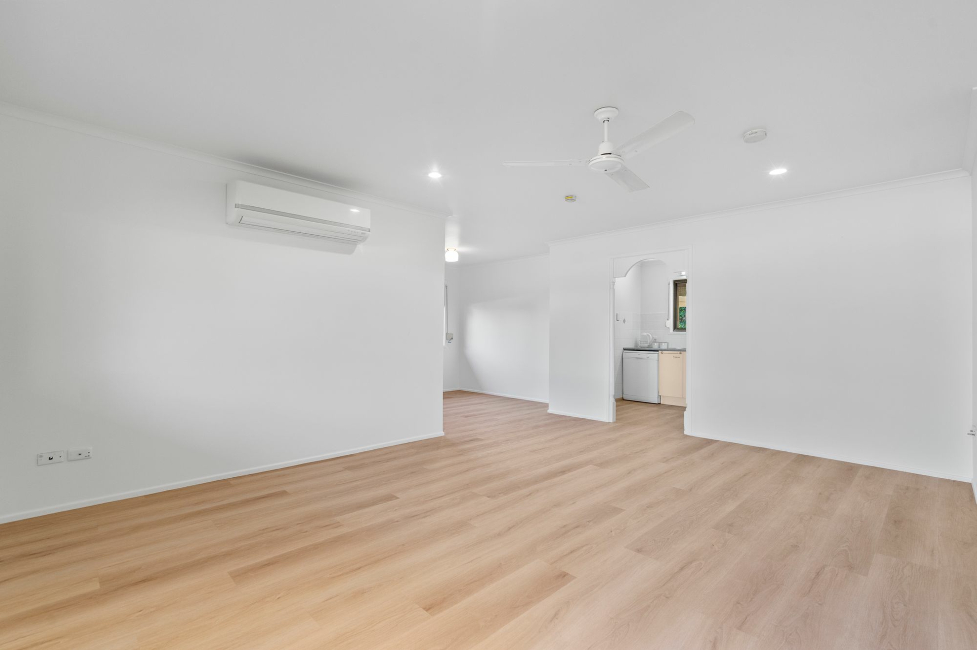 45 Saint Johns Way, BORONIA HEIGHTS