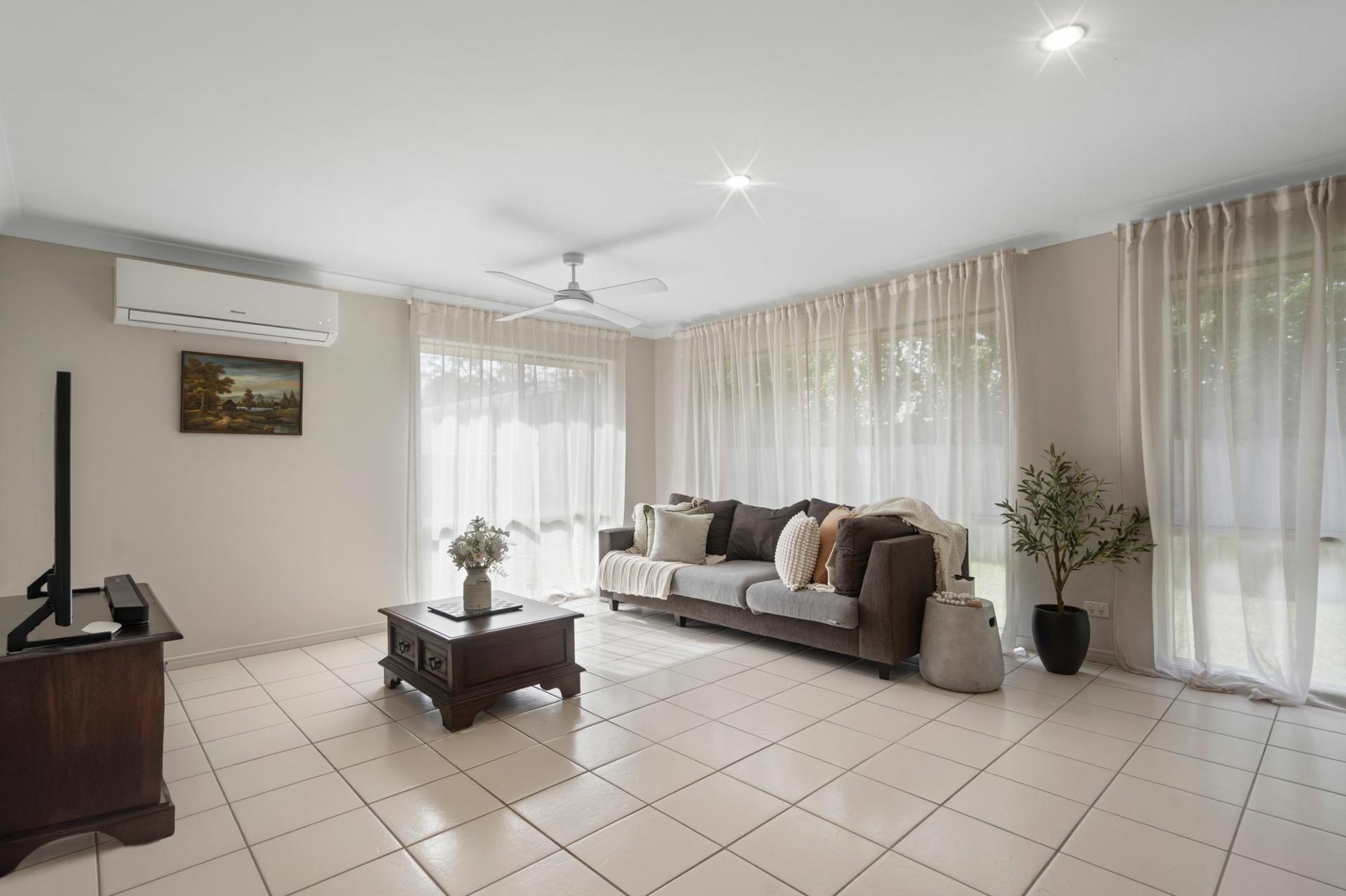 10 Arcot Street, ORMEAU