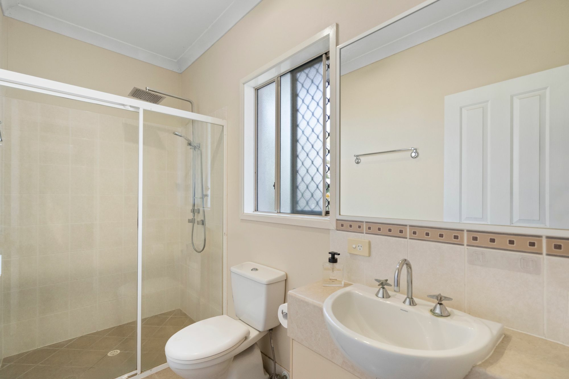 10 Yantara Close, ORMEAU
