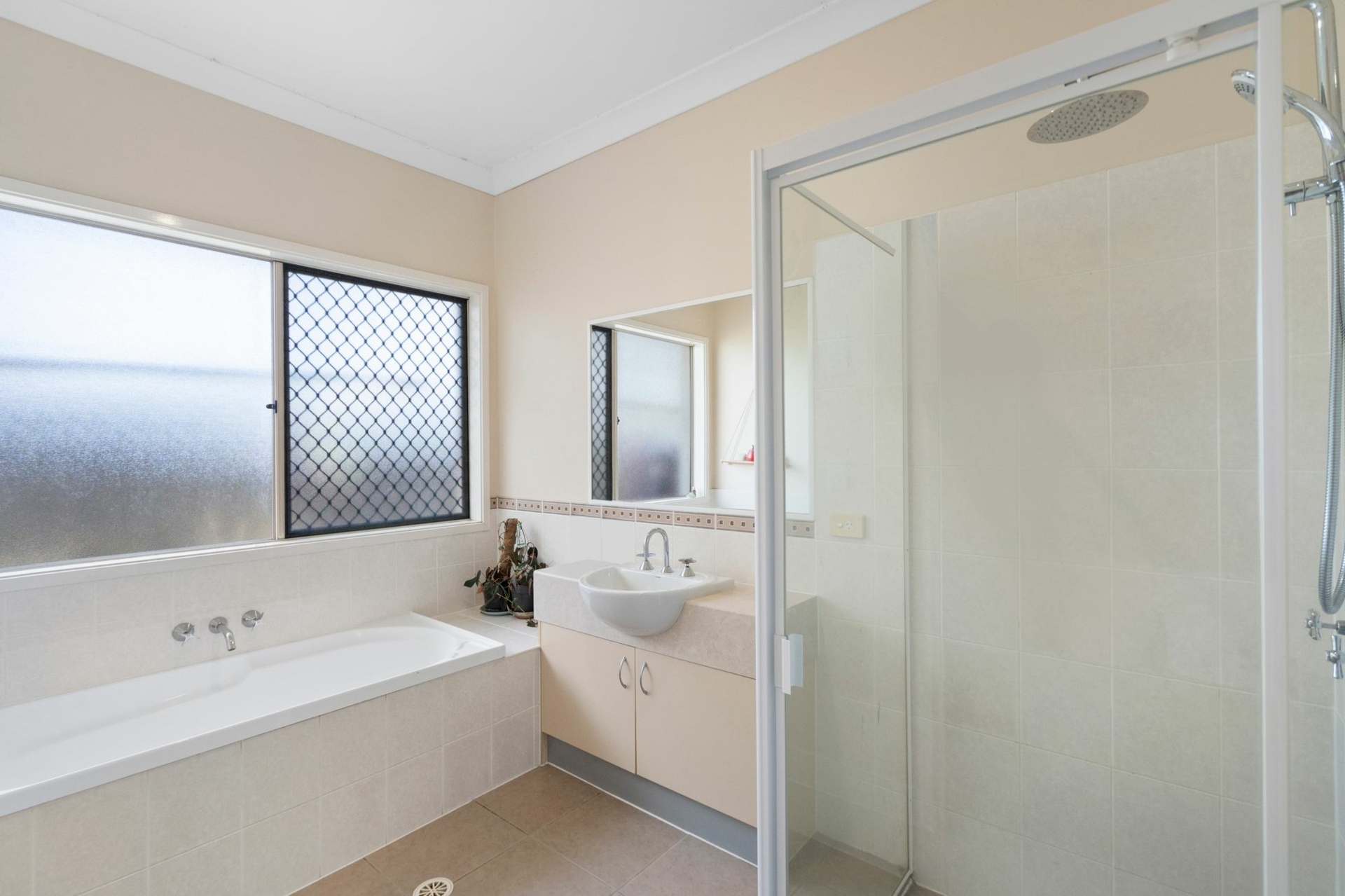 10 Yantara Close, ORMEAU